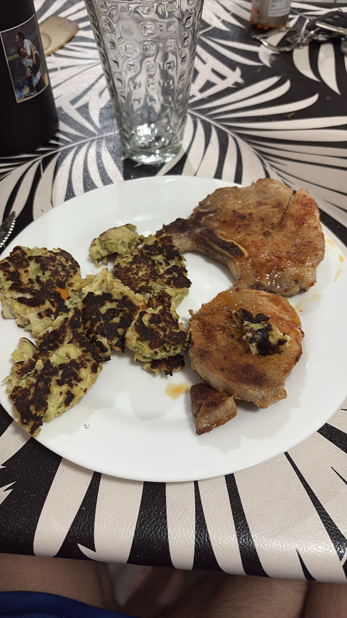 Chuleta con tortitas