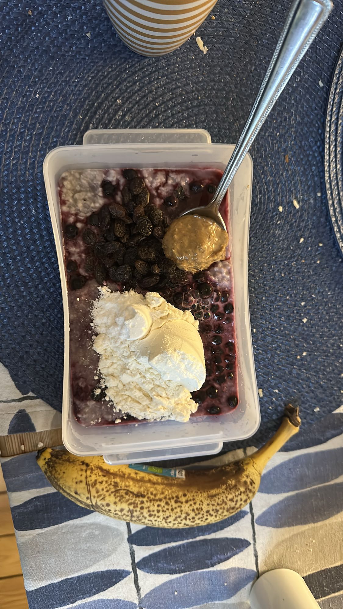 Havregrynsgröt med topping