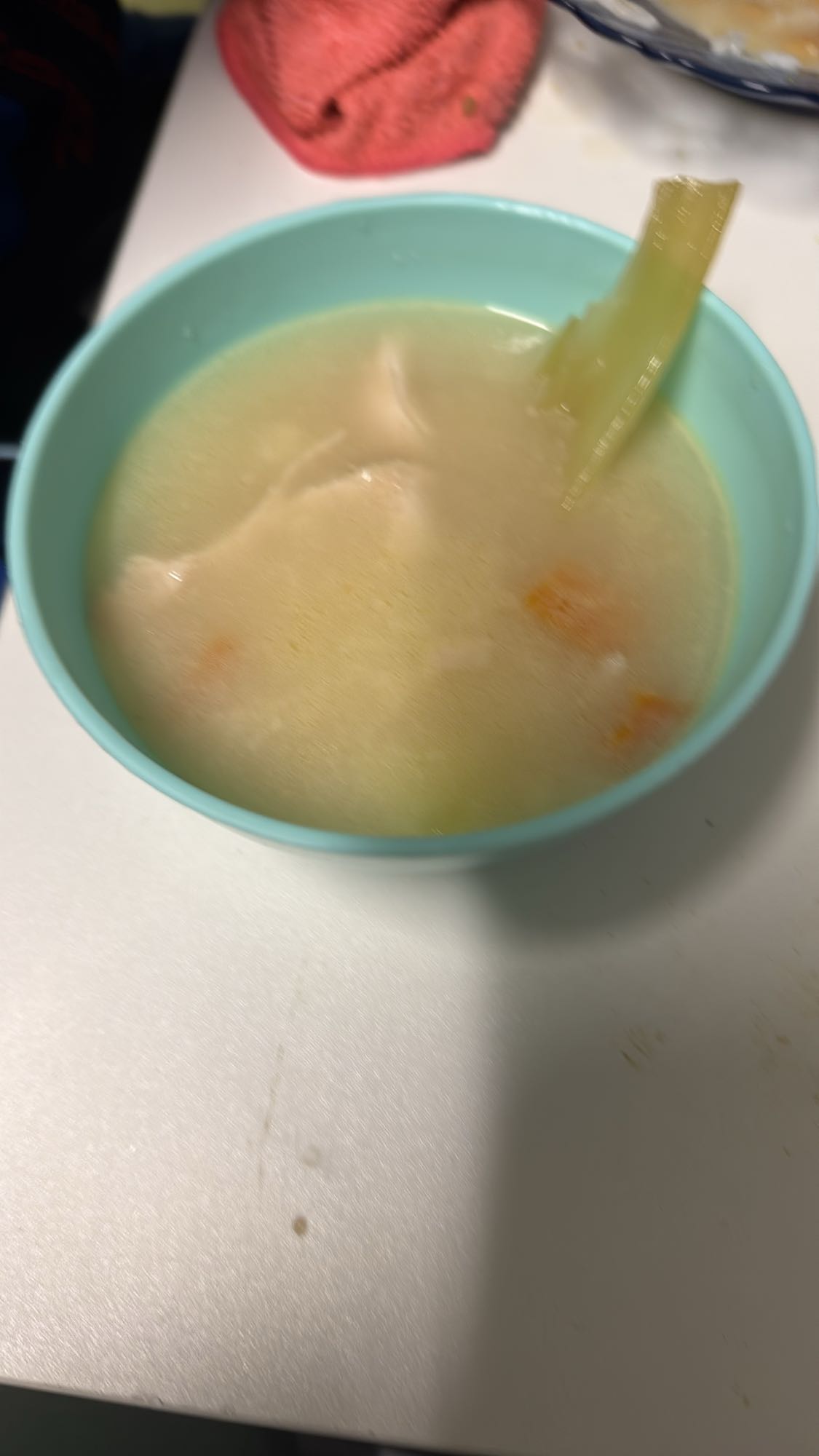 sopa de pollo casera