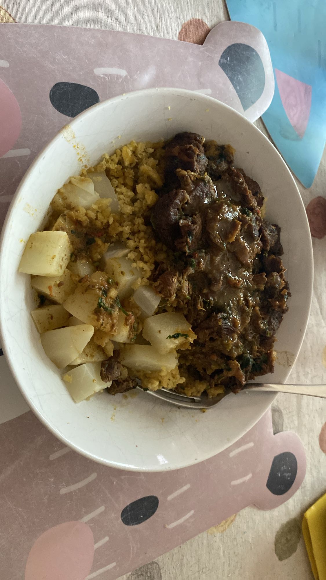 arroz con carne y nabo