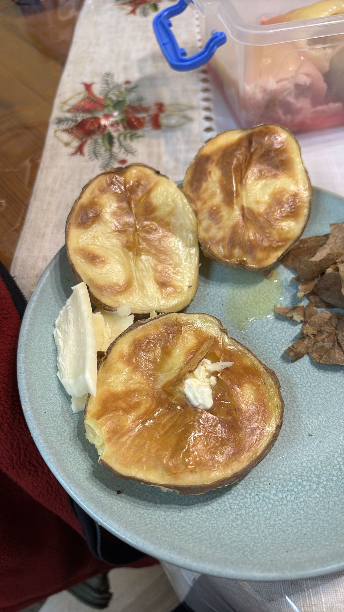 Sült krumpli sajttal