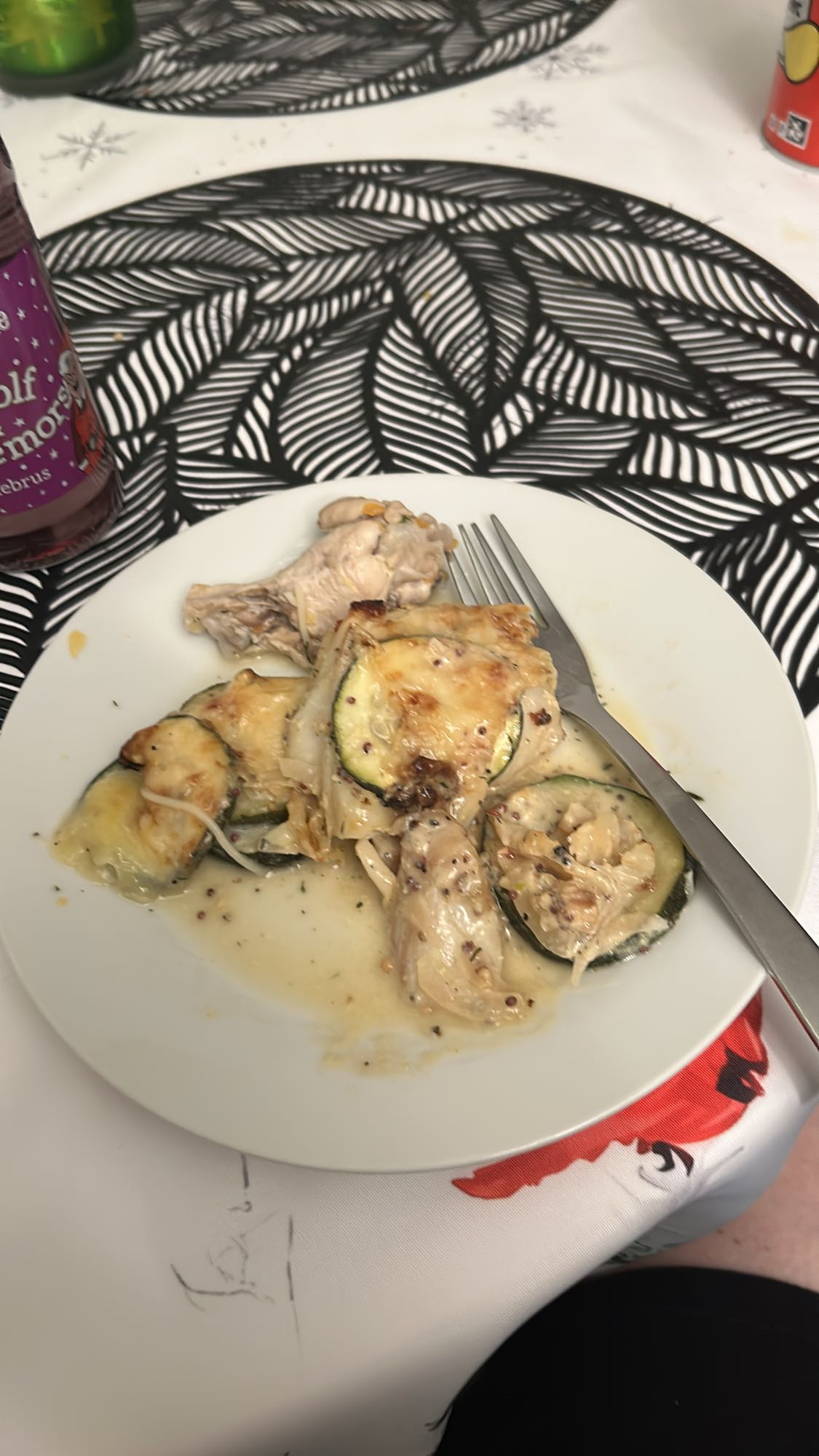 Курица с цукини и сыром