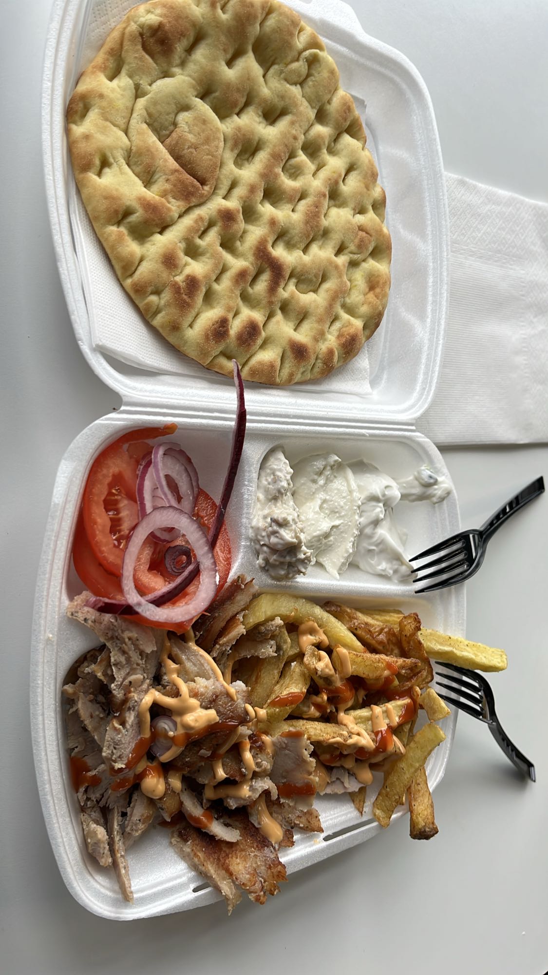 Дюнер с картофи и питка