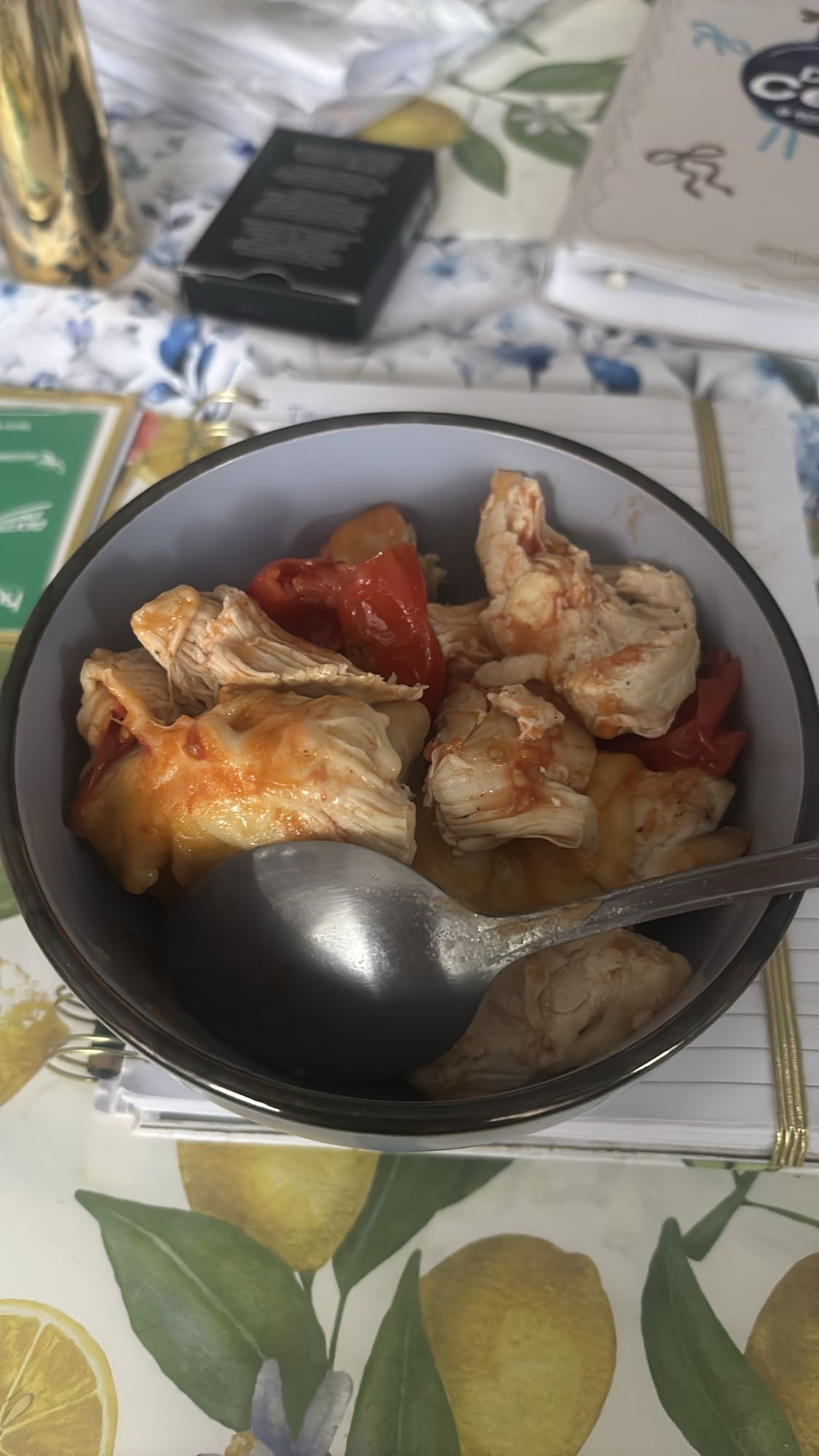 Kurczak z papryką i serem