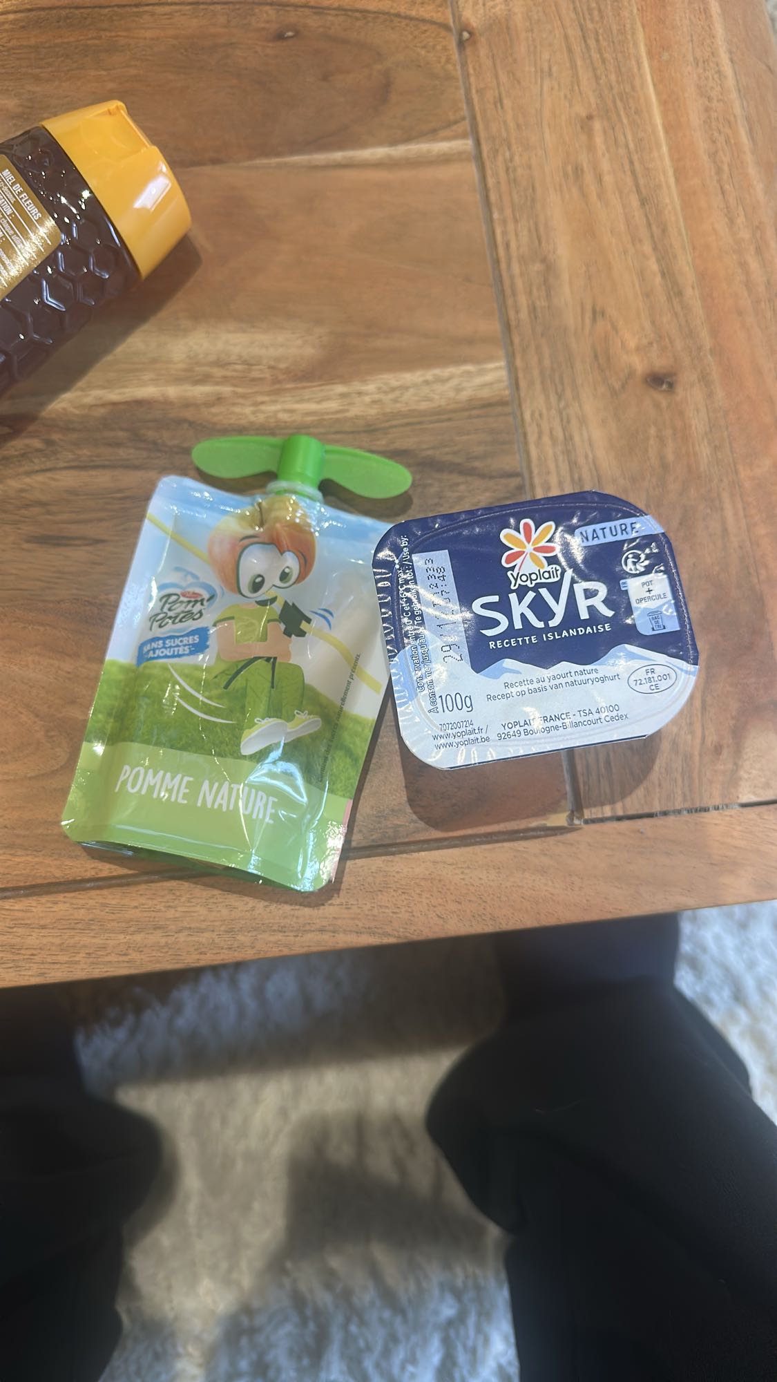 Skyr et compote pomme