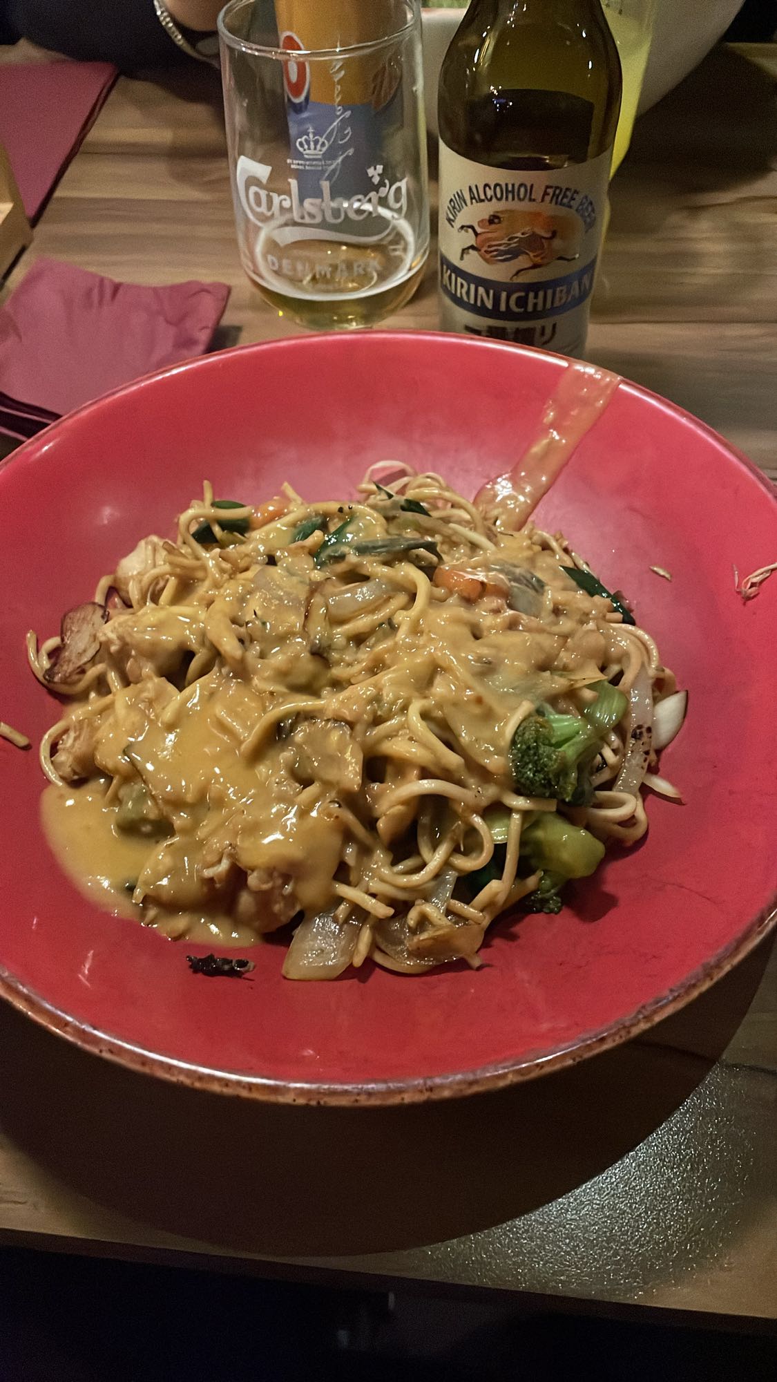 Nudlar med kyckling & grönsaker