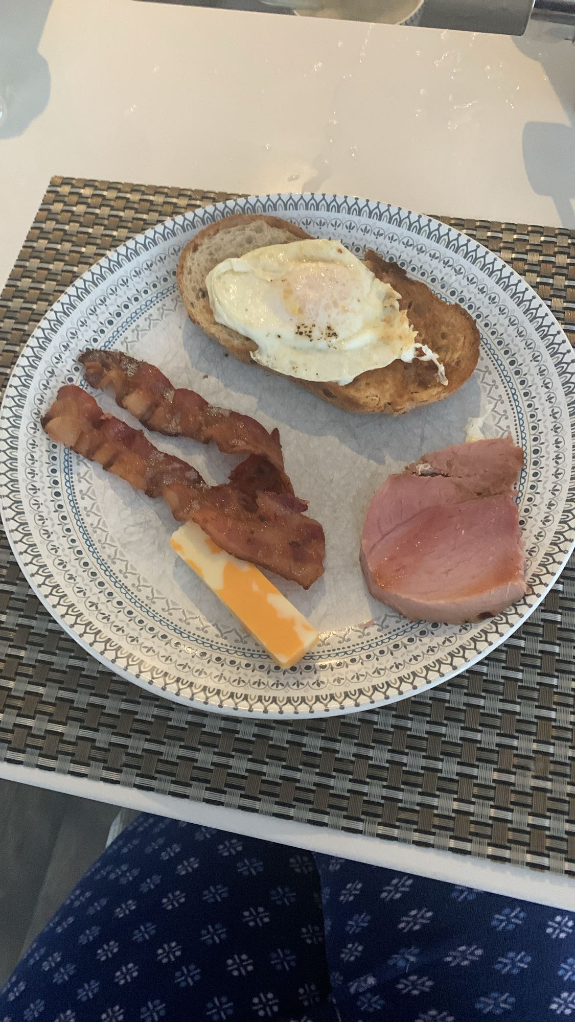 Petit-déjeuner classique