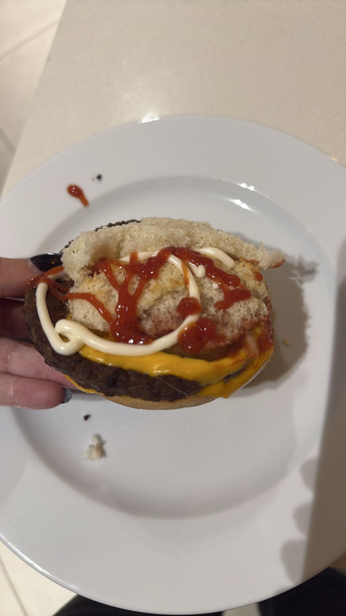 Cheeseburger with sauces
