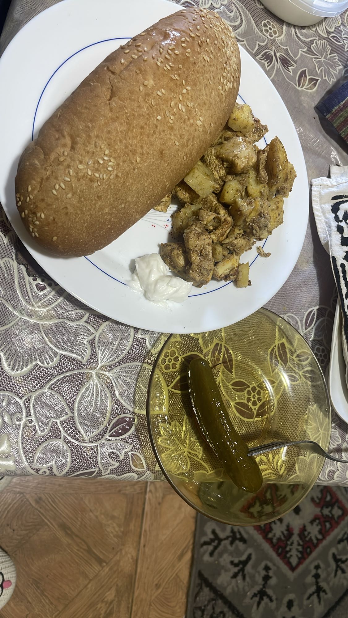 Chicken potato bread plate