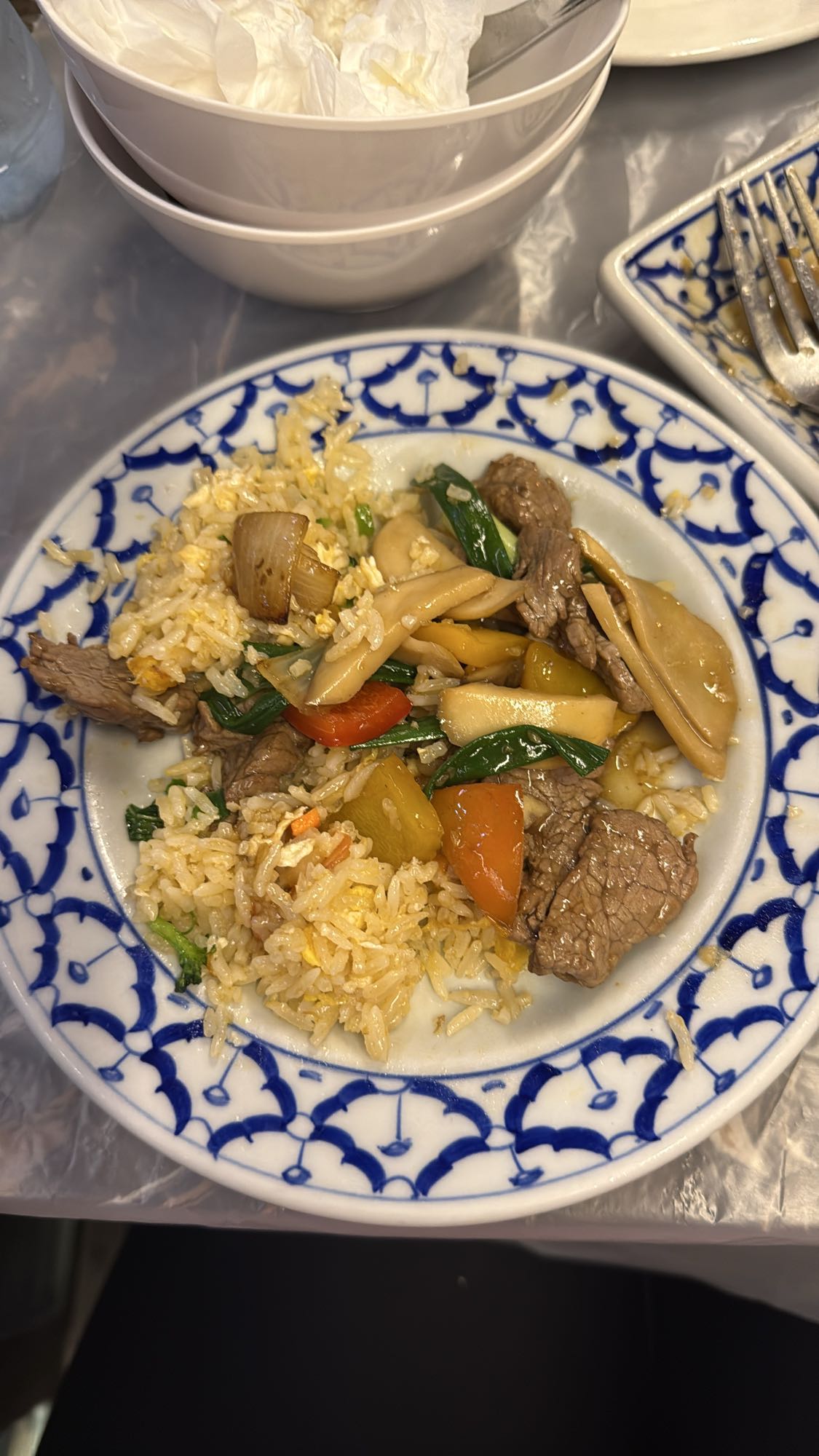 Beef fried rice with veggies