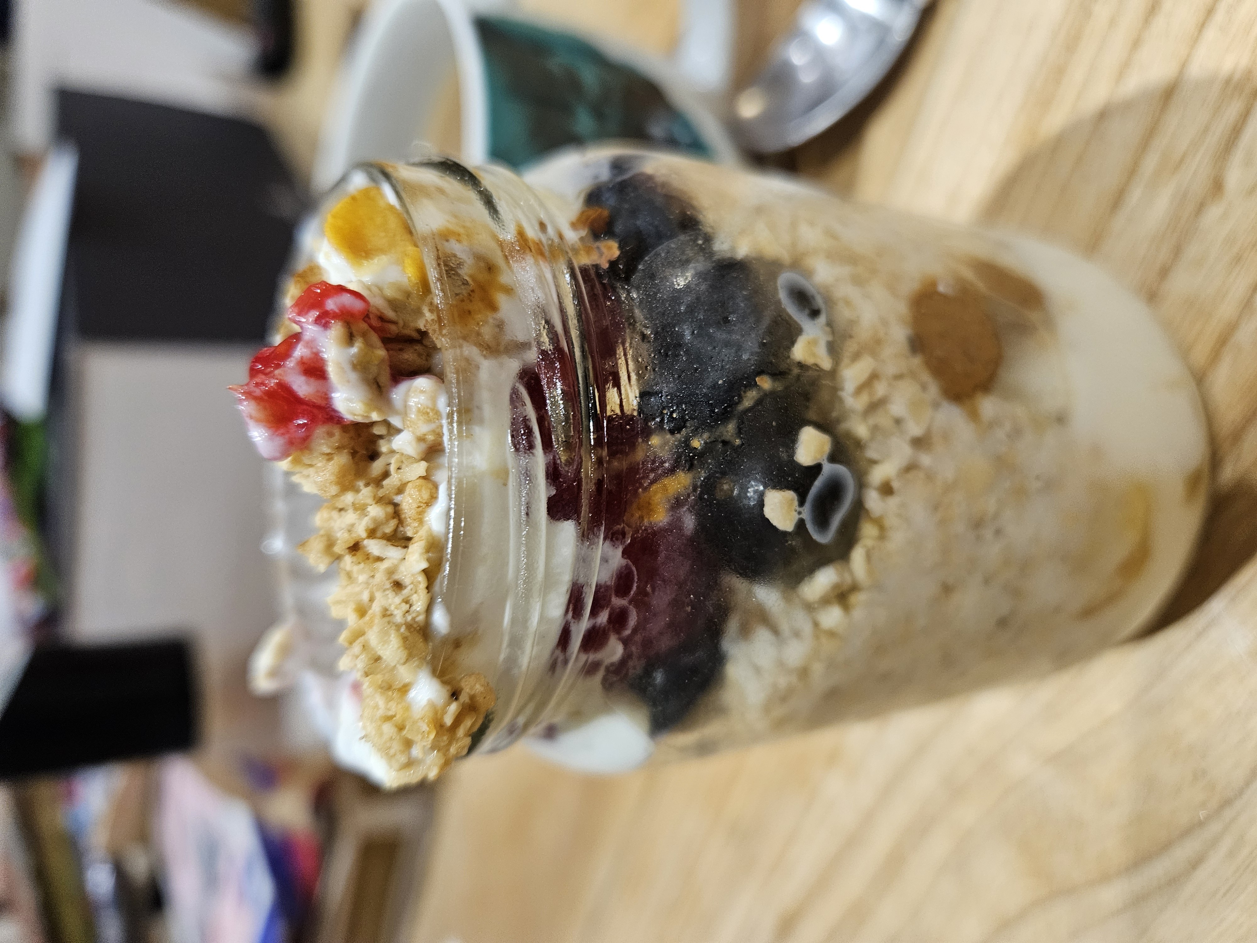 Berry Yogurt Parfait