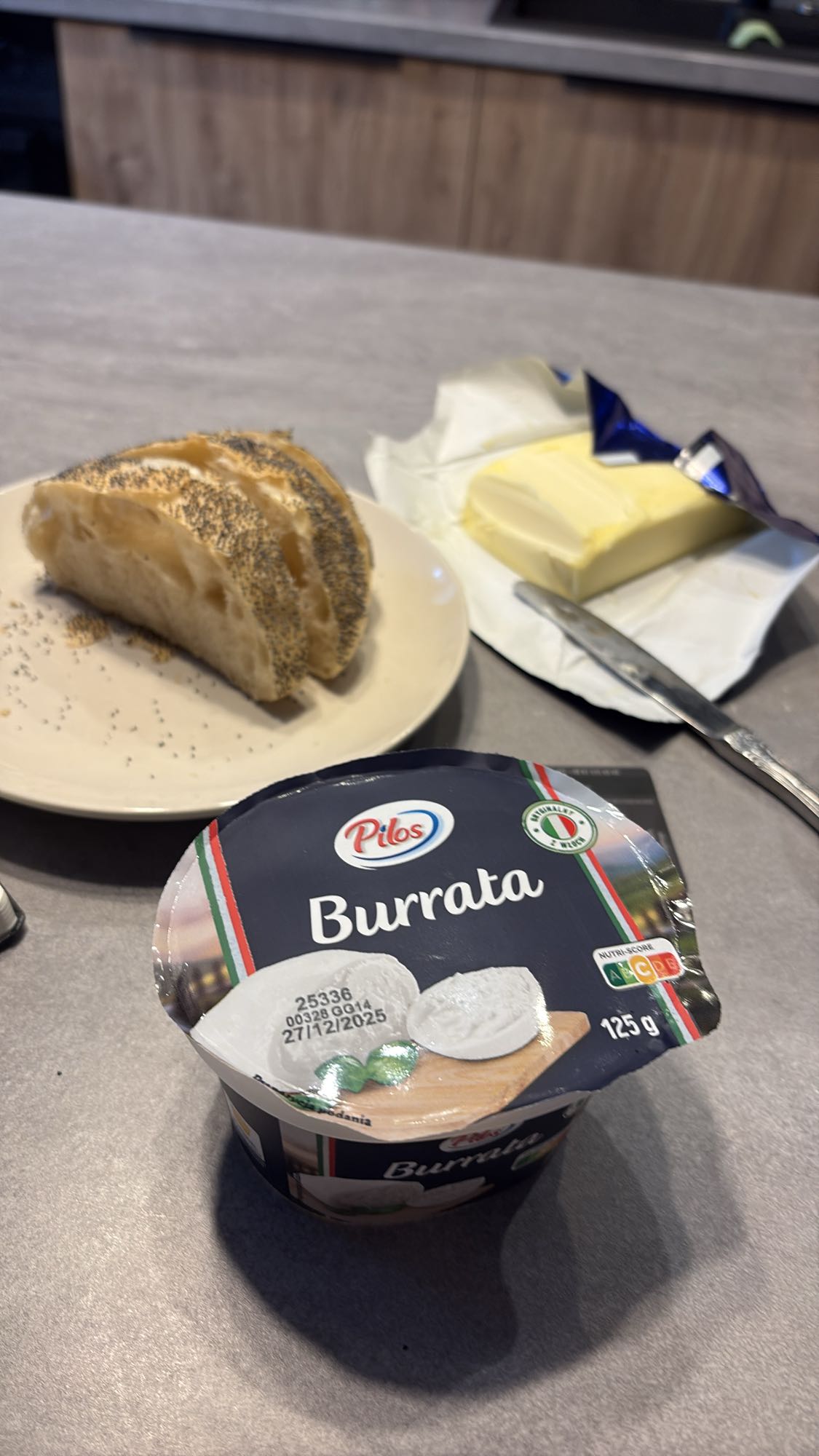 Bread, butter and burrata