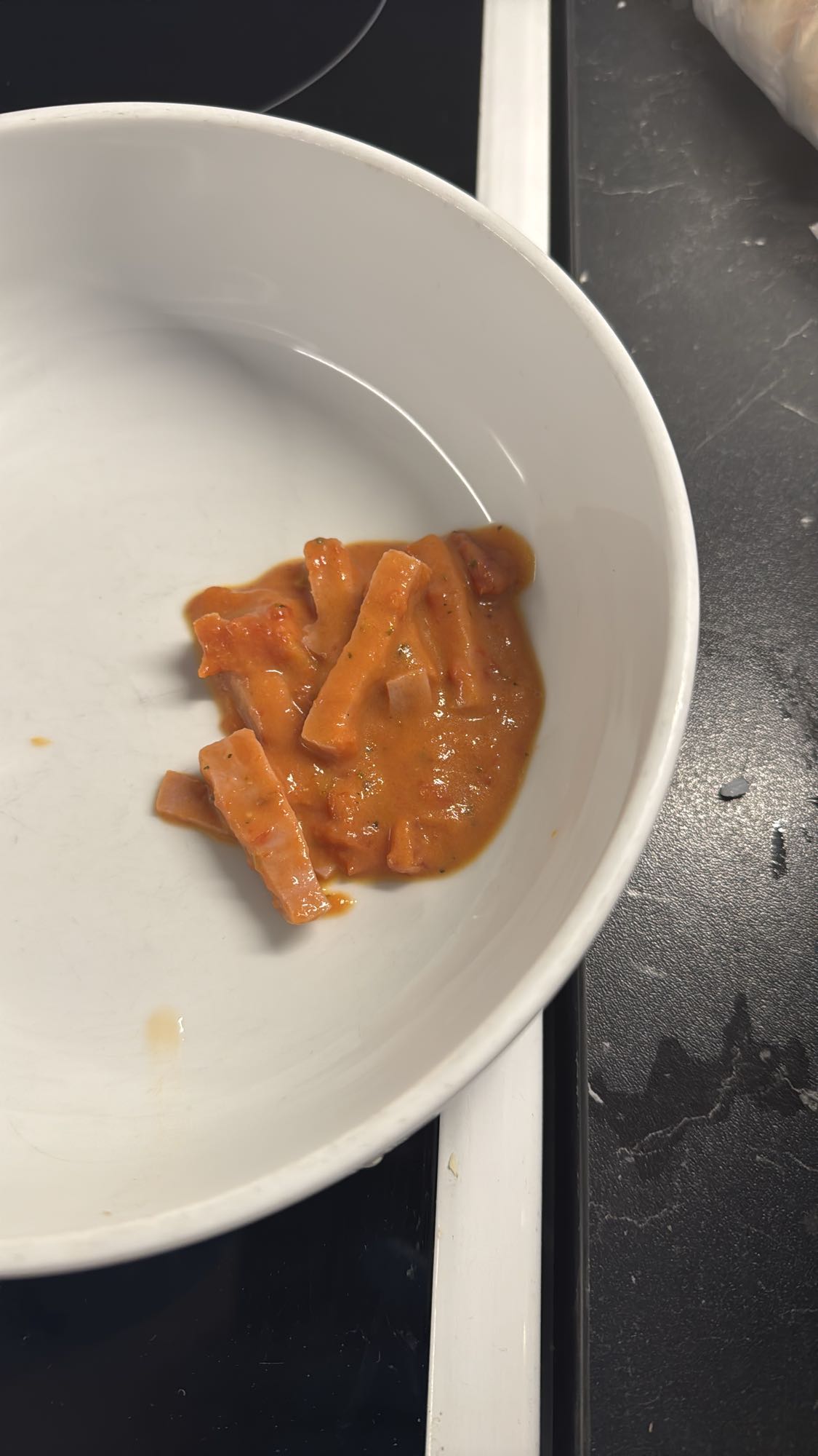 Falukorv i tomatsås