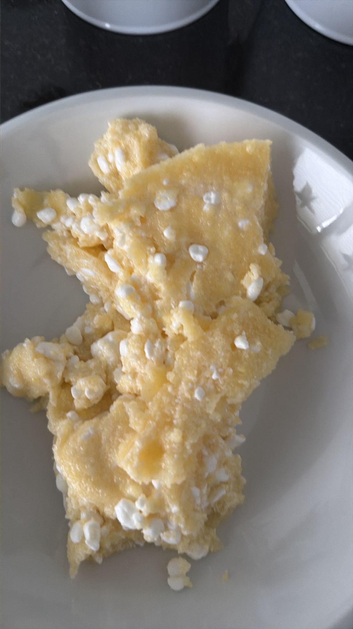 Polenta mit Hüttenkäse