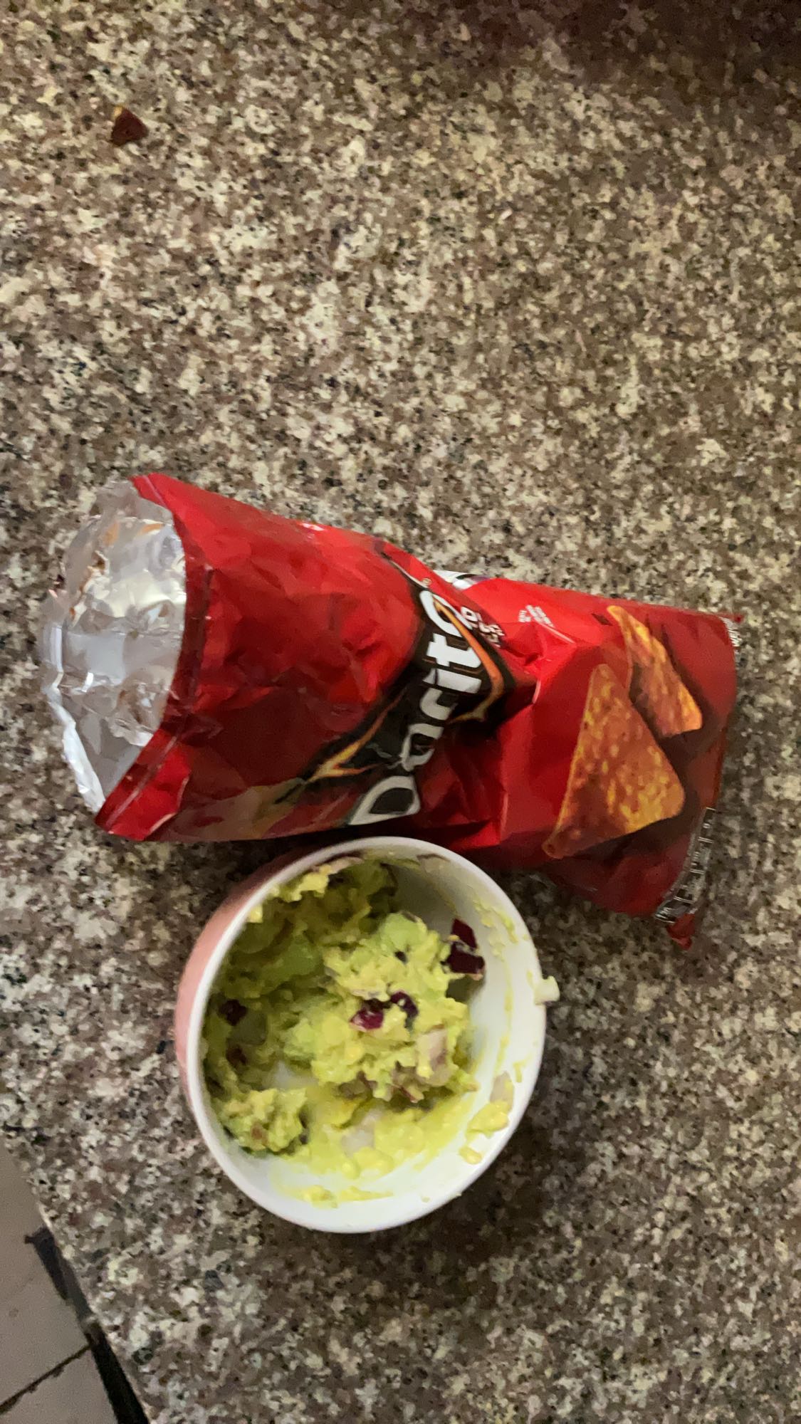 Doritos con guacamole