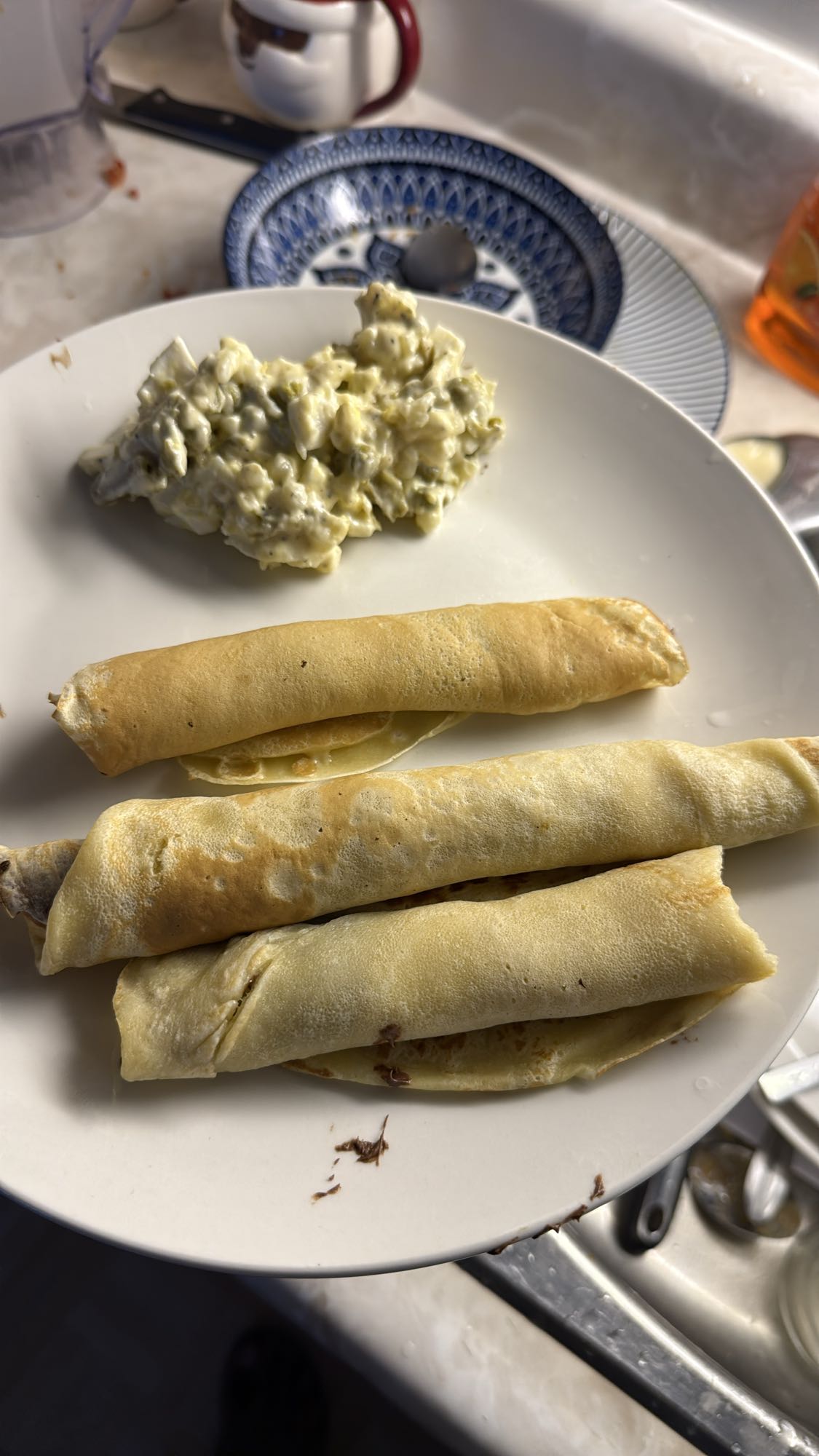 Crêpes et salade d'œufs