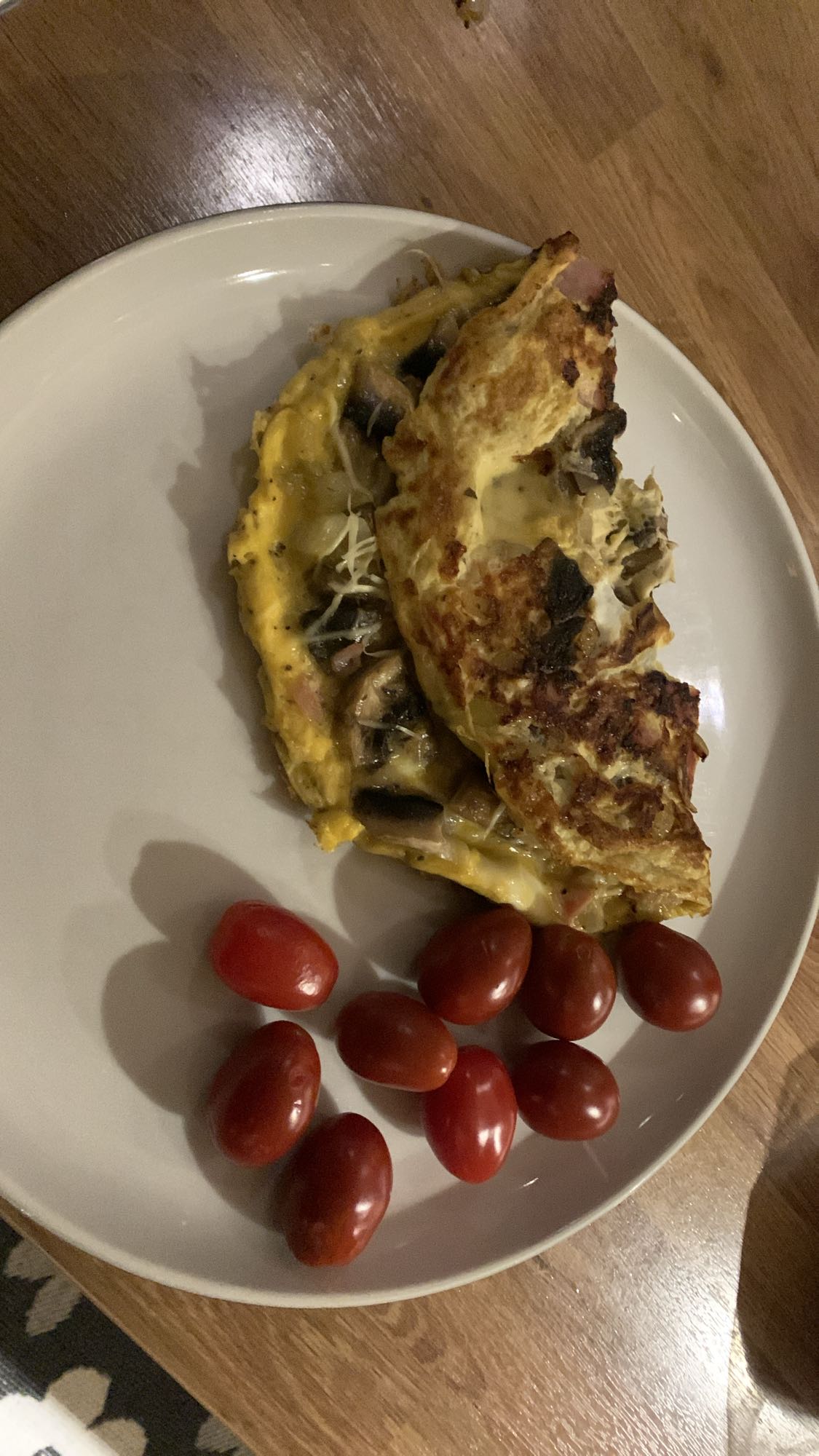 Omelett med tomater