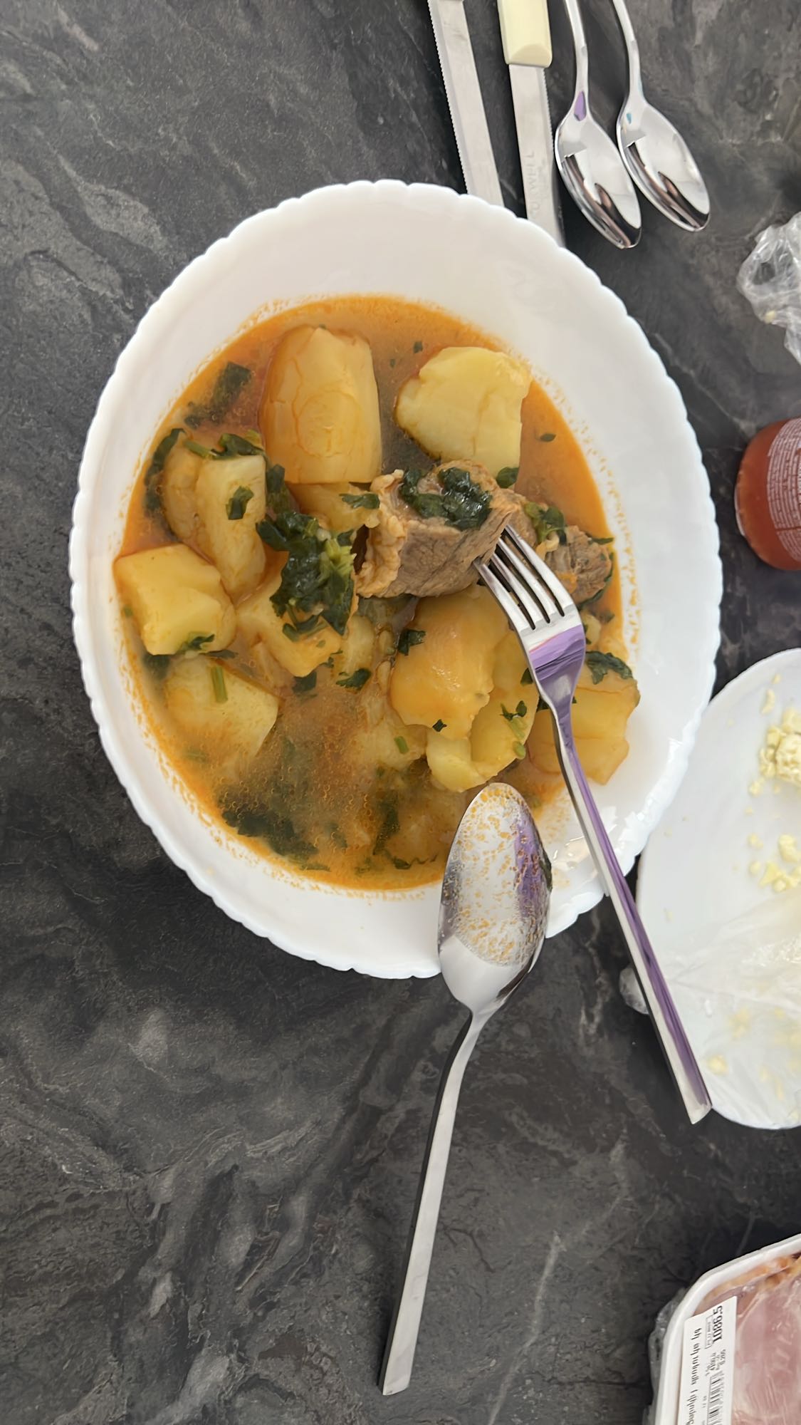 Կարտոֆիլով մսով ապուր