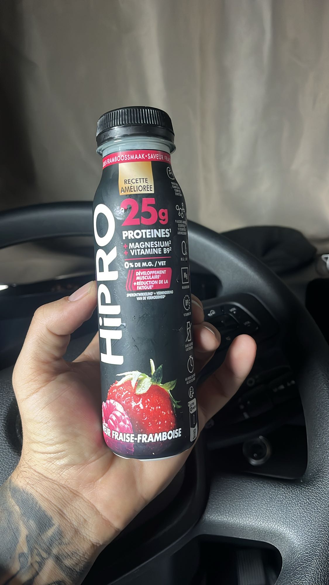 Shake proteic căpșuni-zmeură