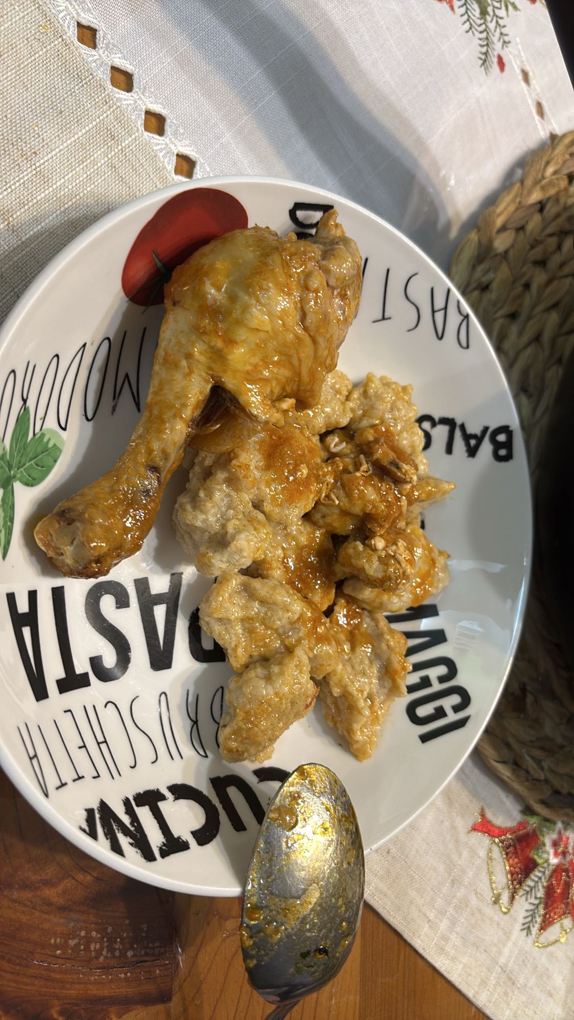 Csirke paprikás szósszal