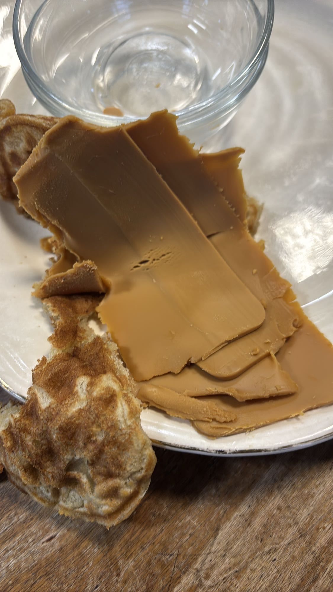 Brunost og vaffel