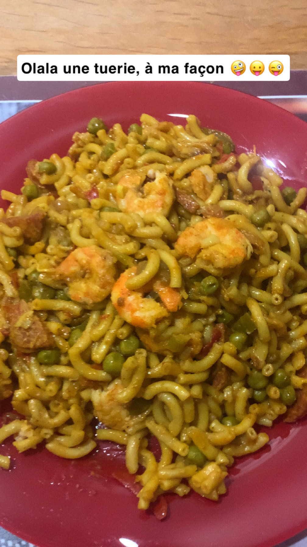 Pâtes aux crevettes et chorizo maison