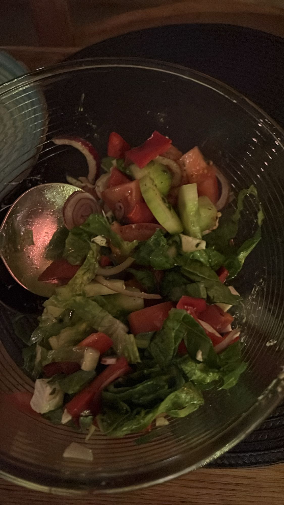 Grönsallad med grönsaker