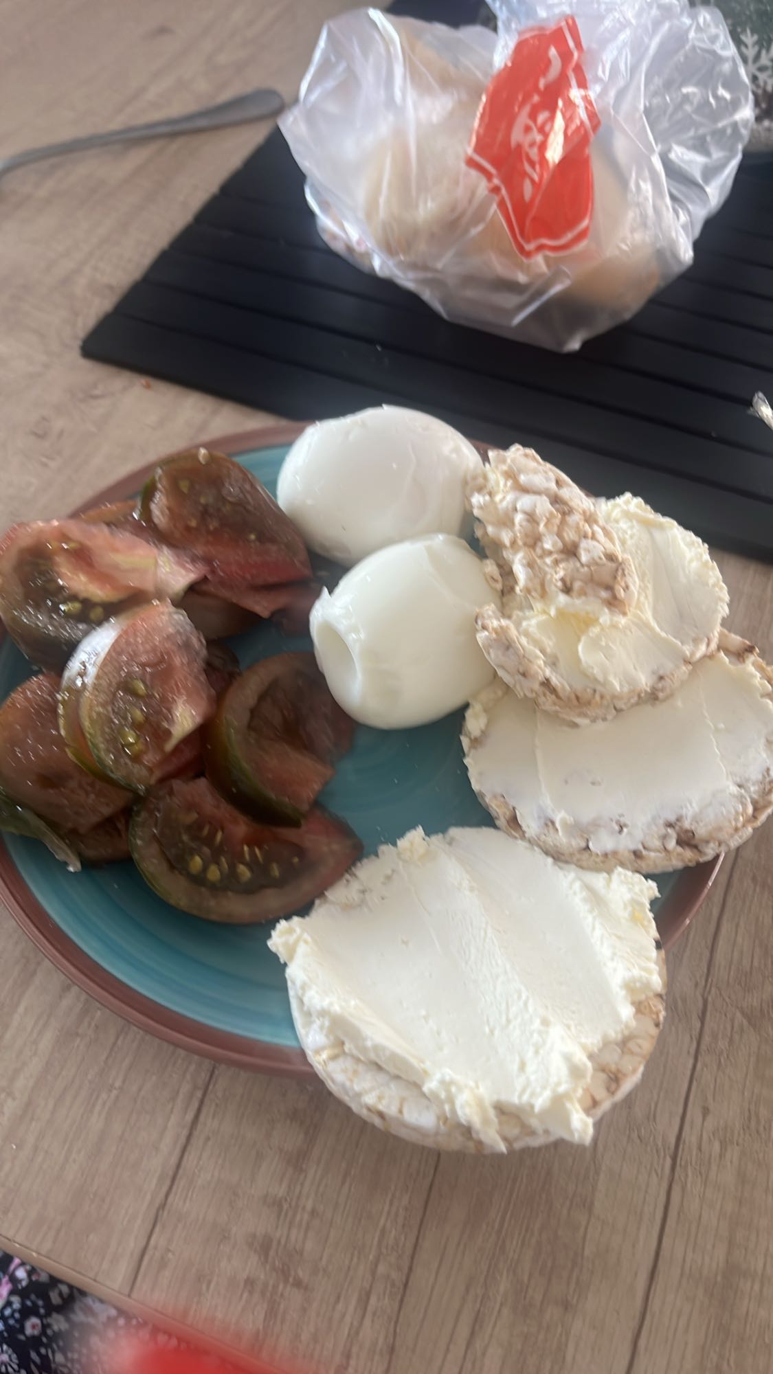 Mic dejun cu ouă și rondele