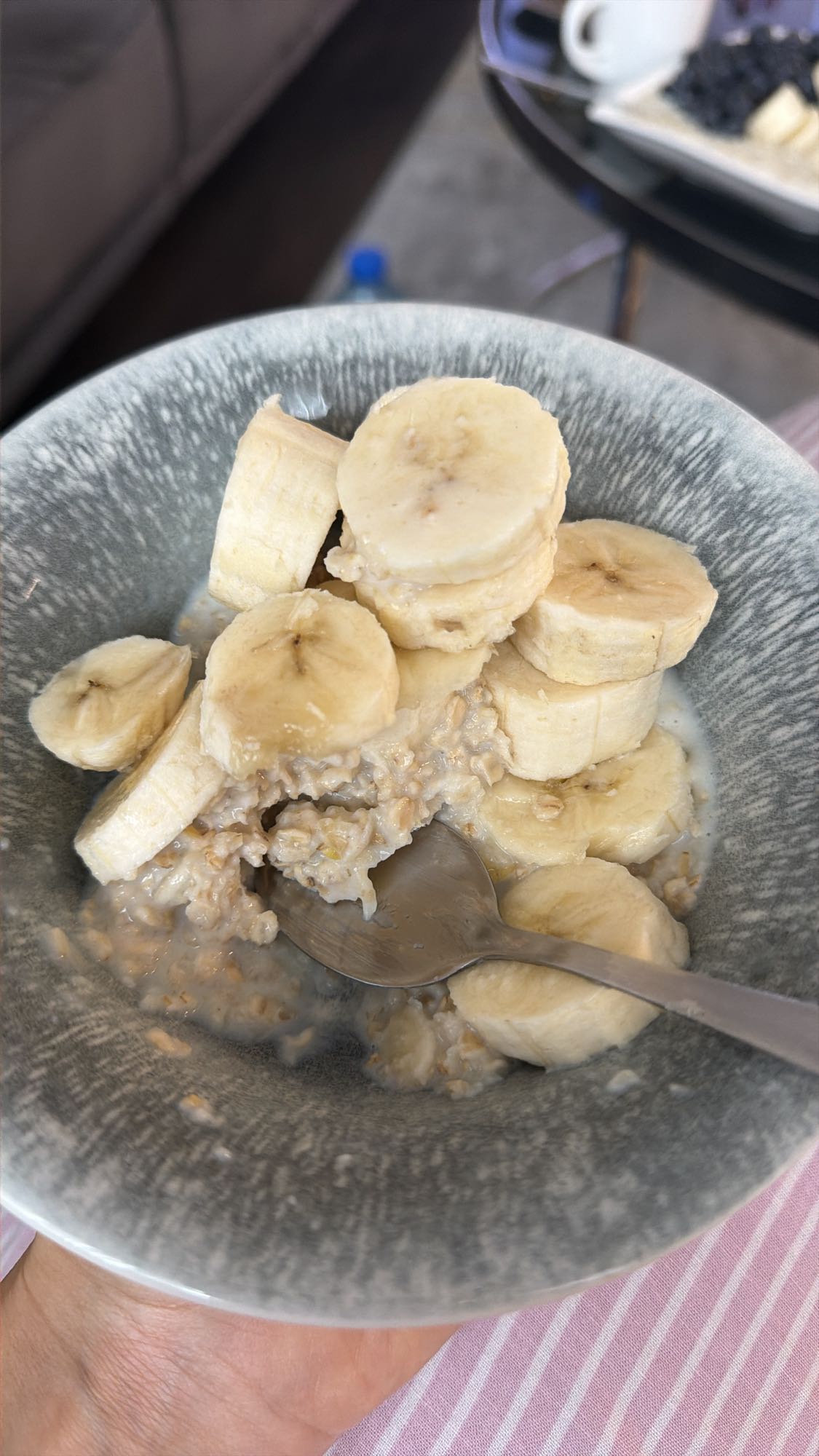 Banana Oatmeal Bowl