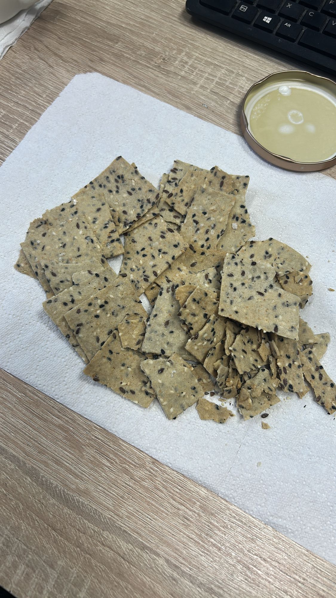 Crackers cu semințe