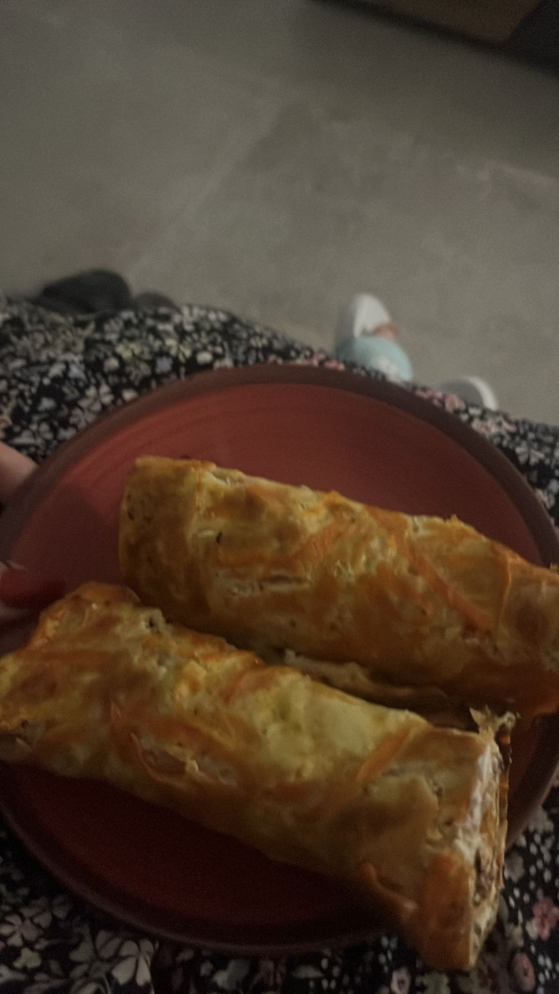 Rulouri cu brânză și legume