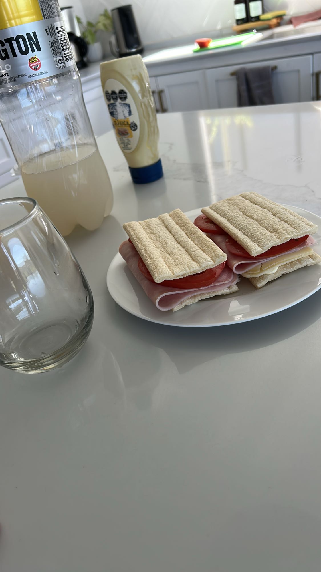 sándwiches de pan crujiente