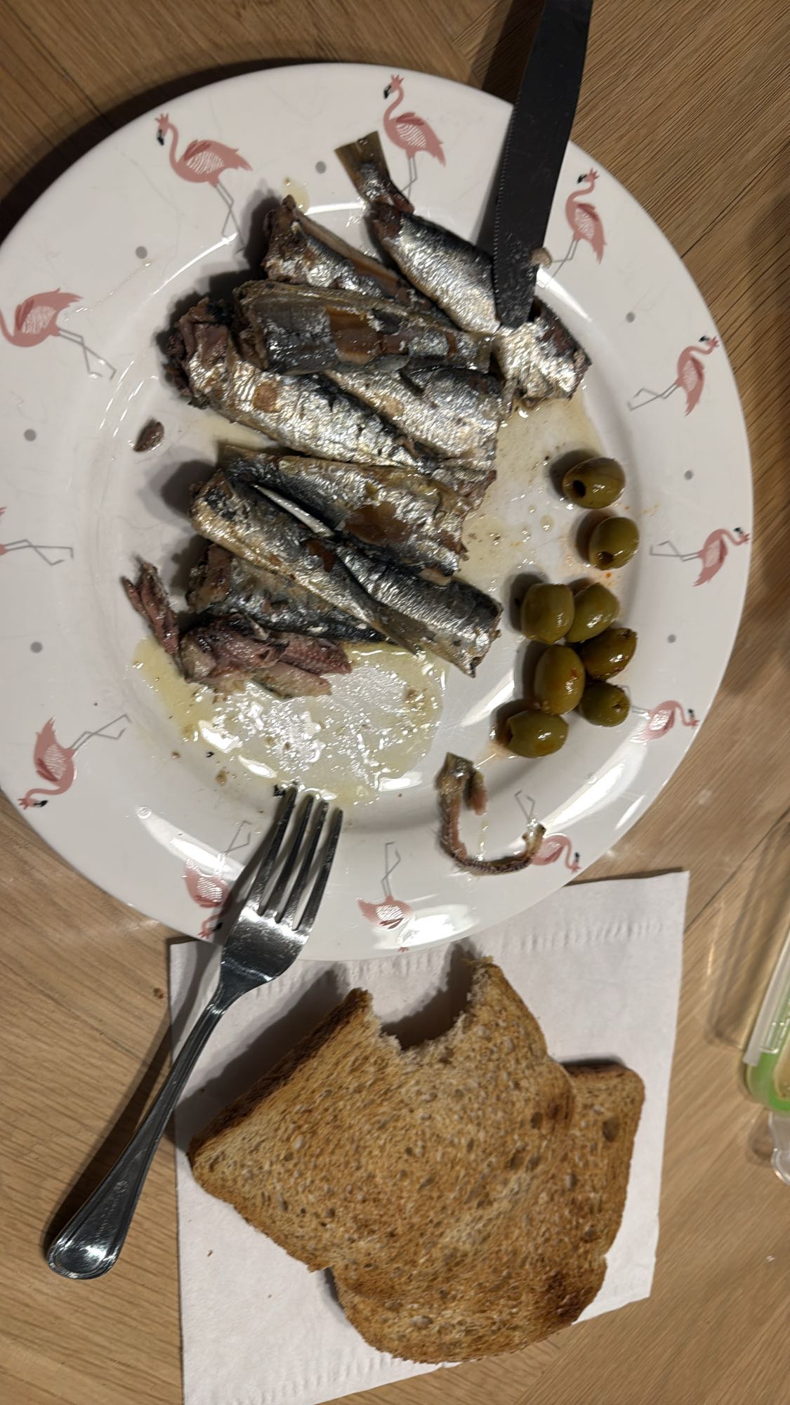 Sardines with toast
