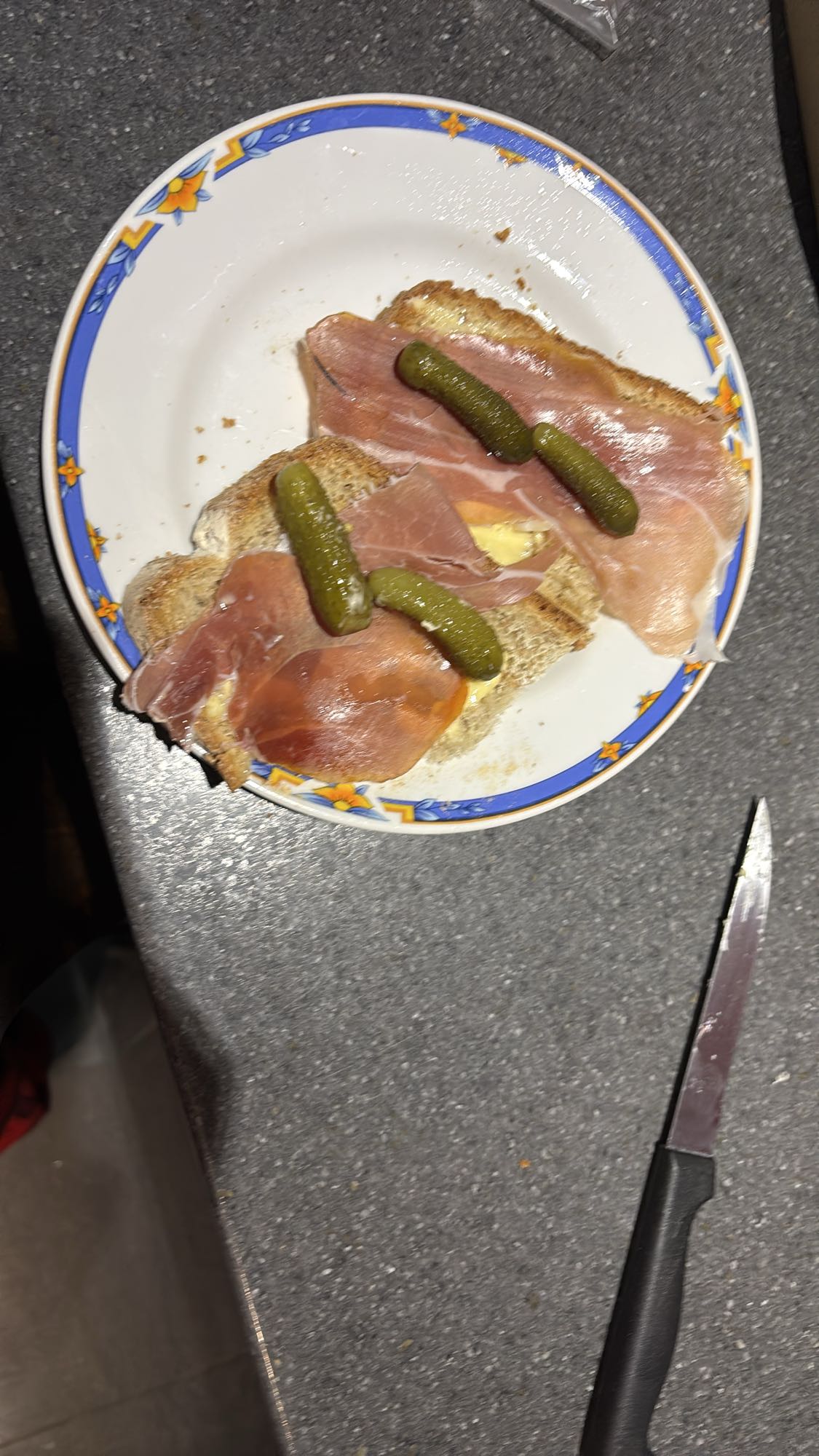 Tartines jambon cornichons