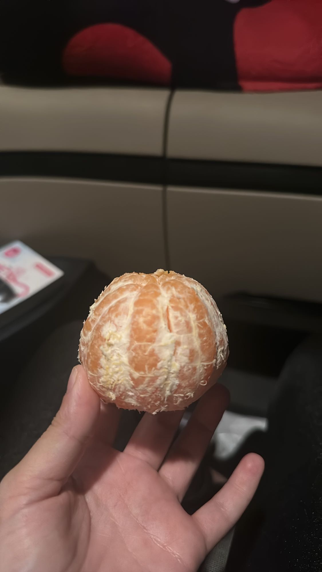 Mandarină decojită