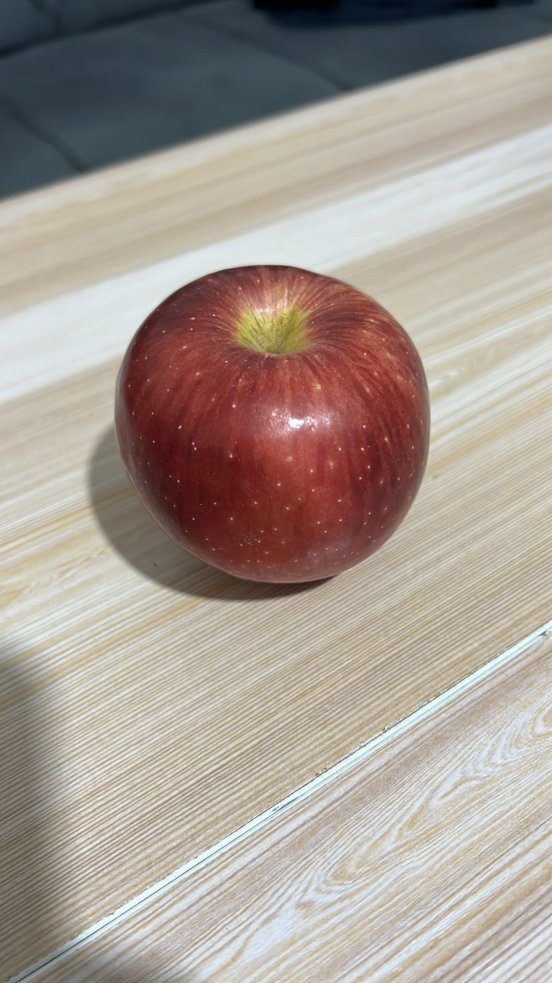Red Apple