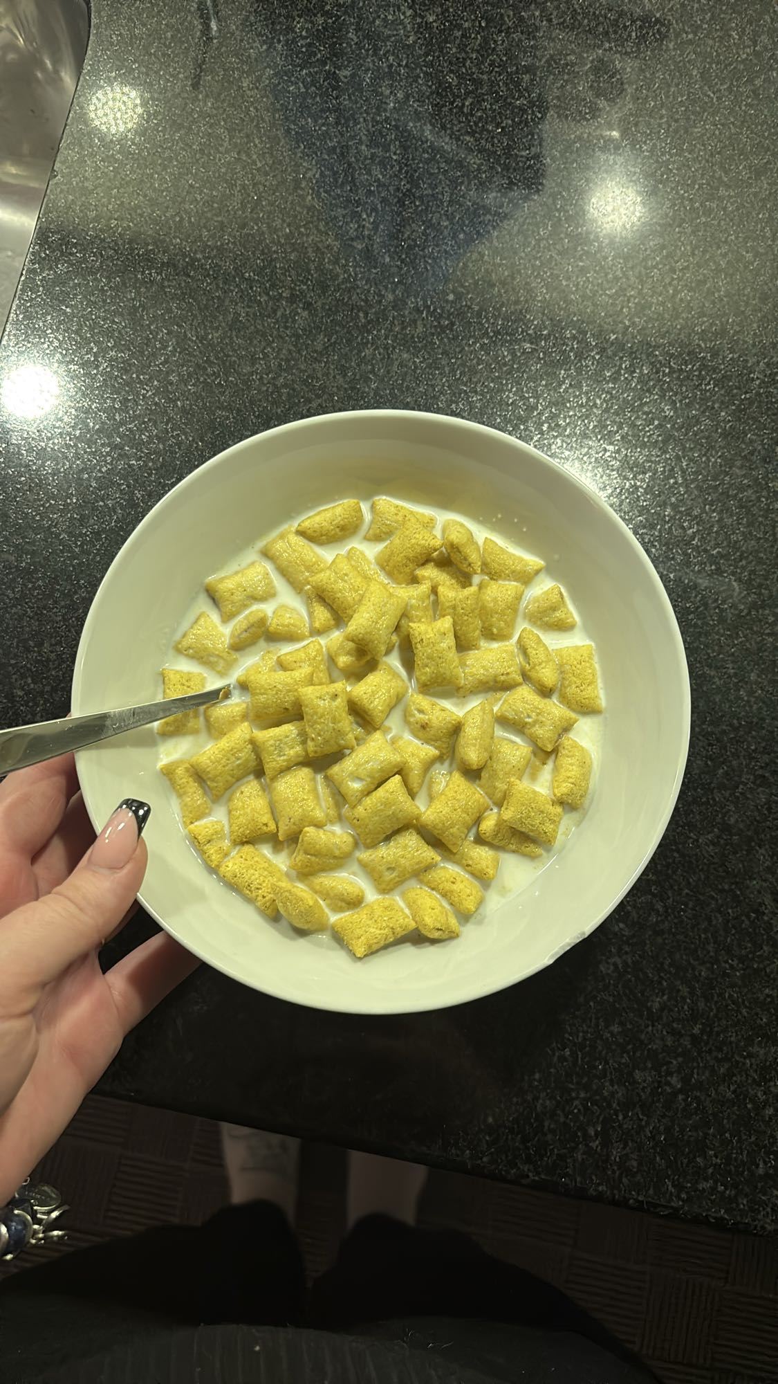 Melk met ontbijtgranen