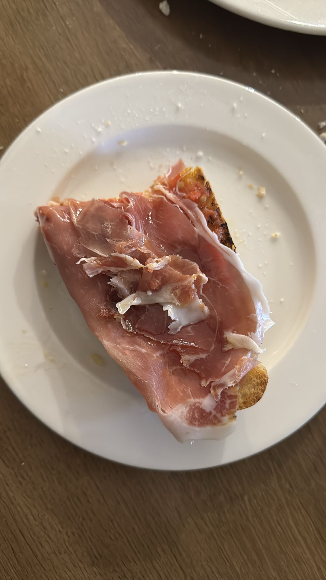 Pan con jamón serrano