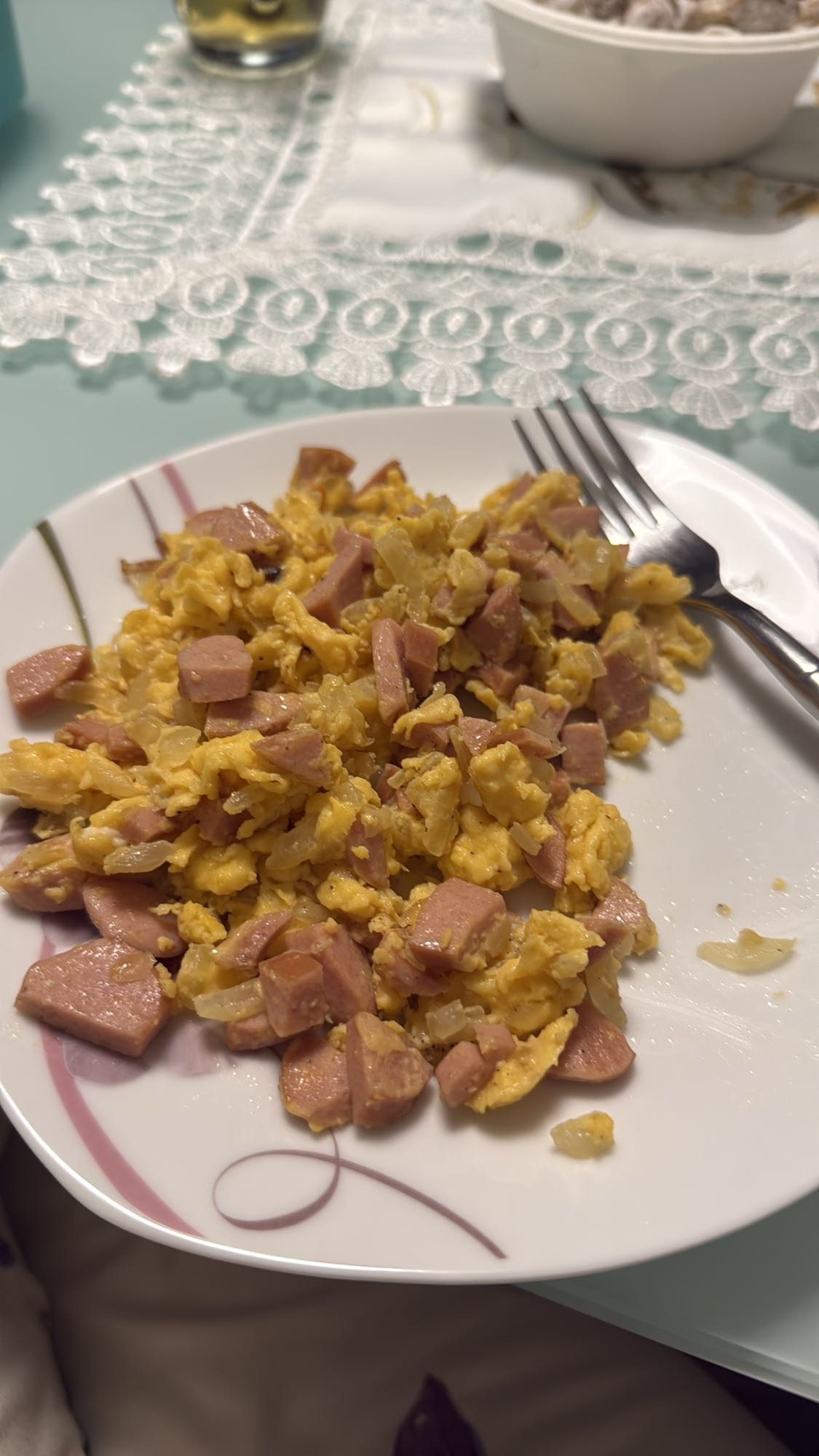 Yumurtalı Sosisli Karışım