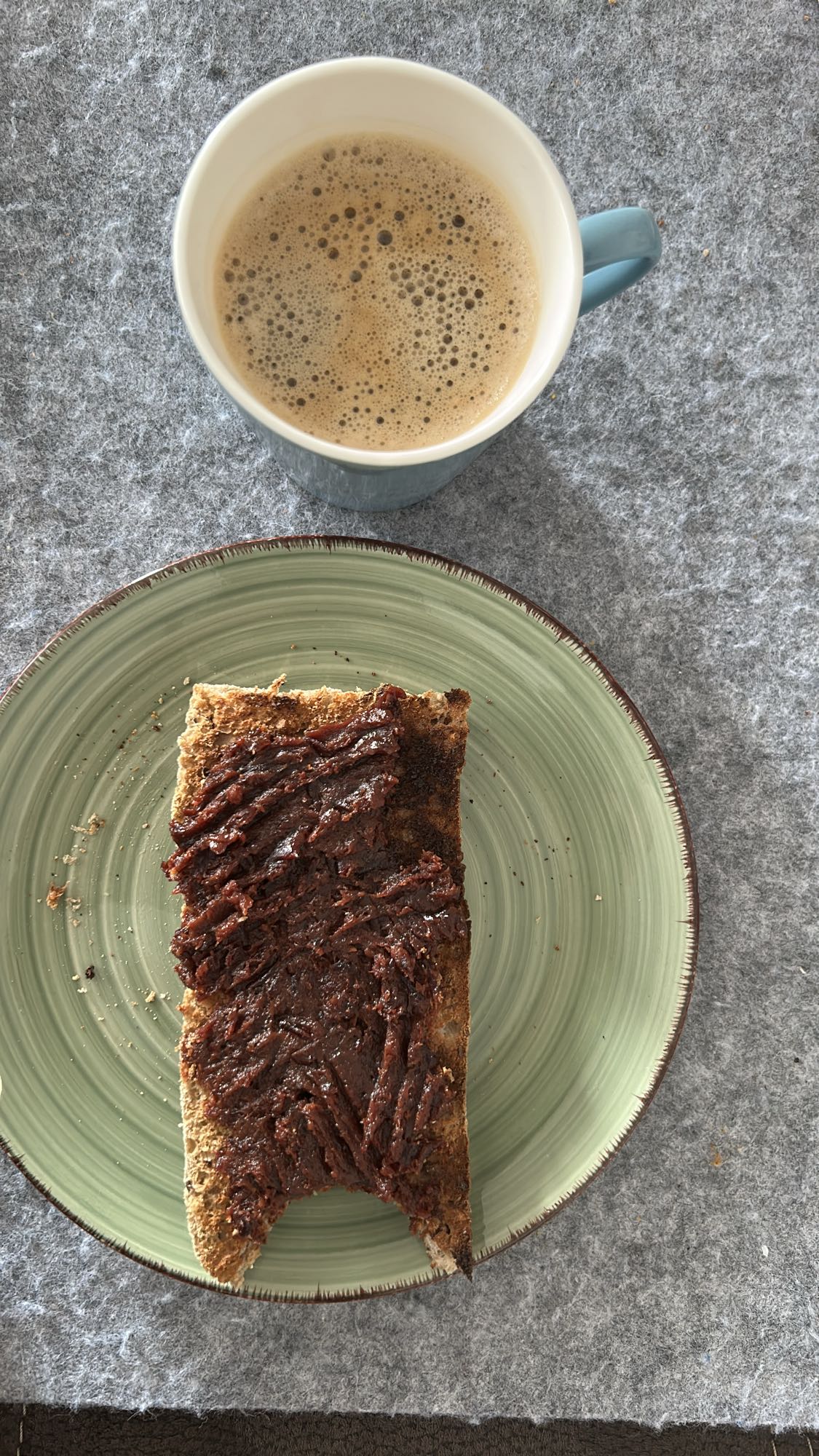 Tostada con café