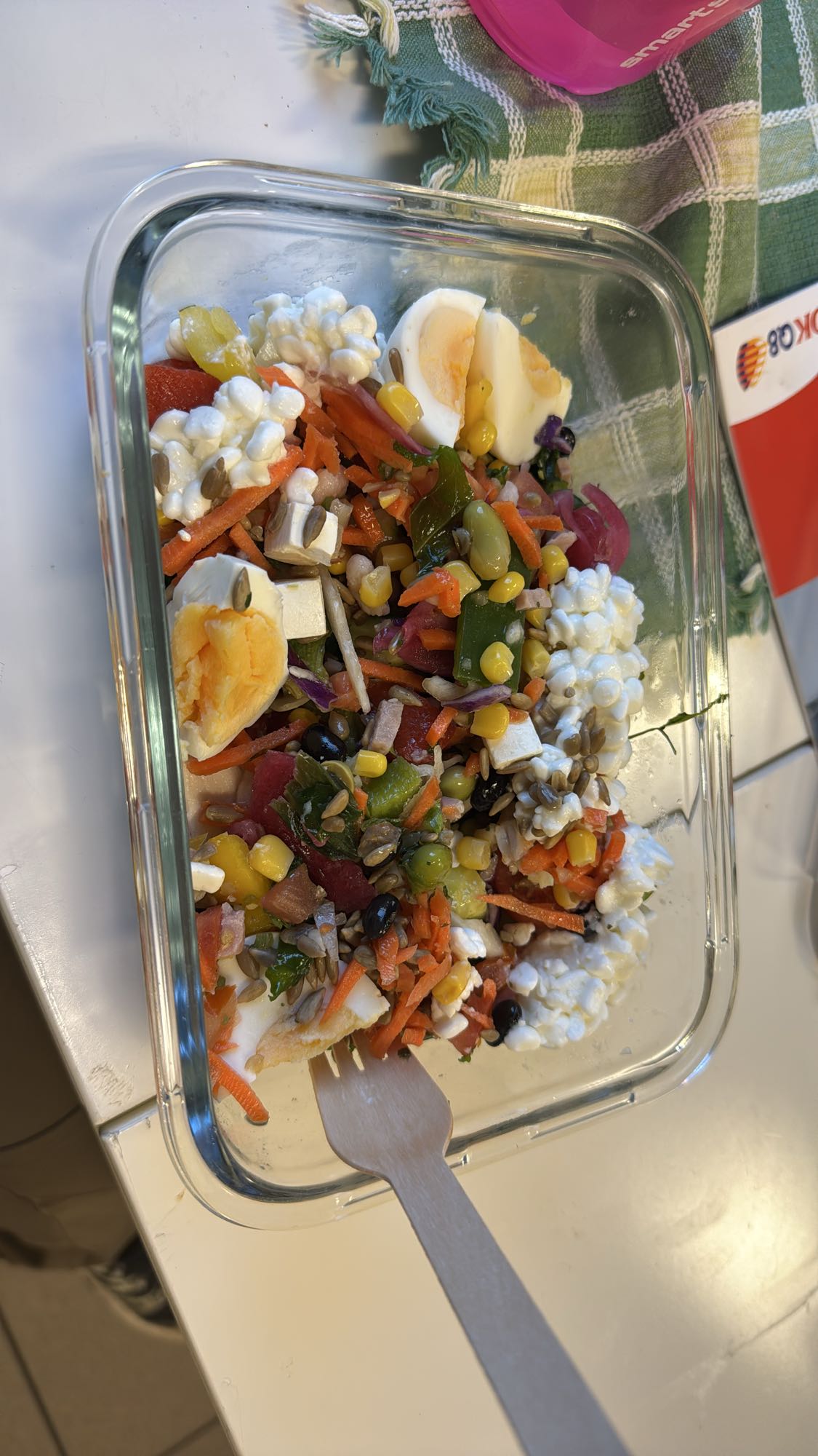 Blandad sallad med ägg