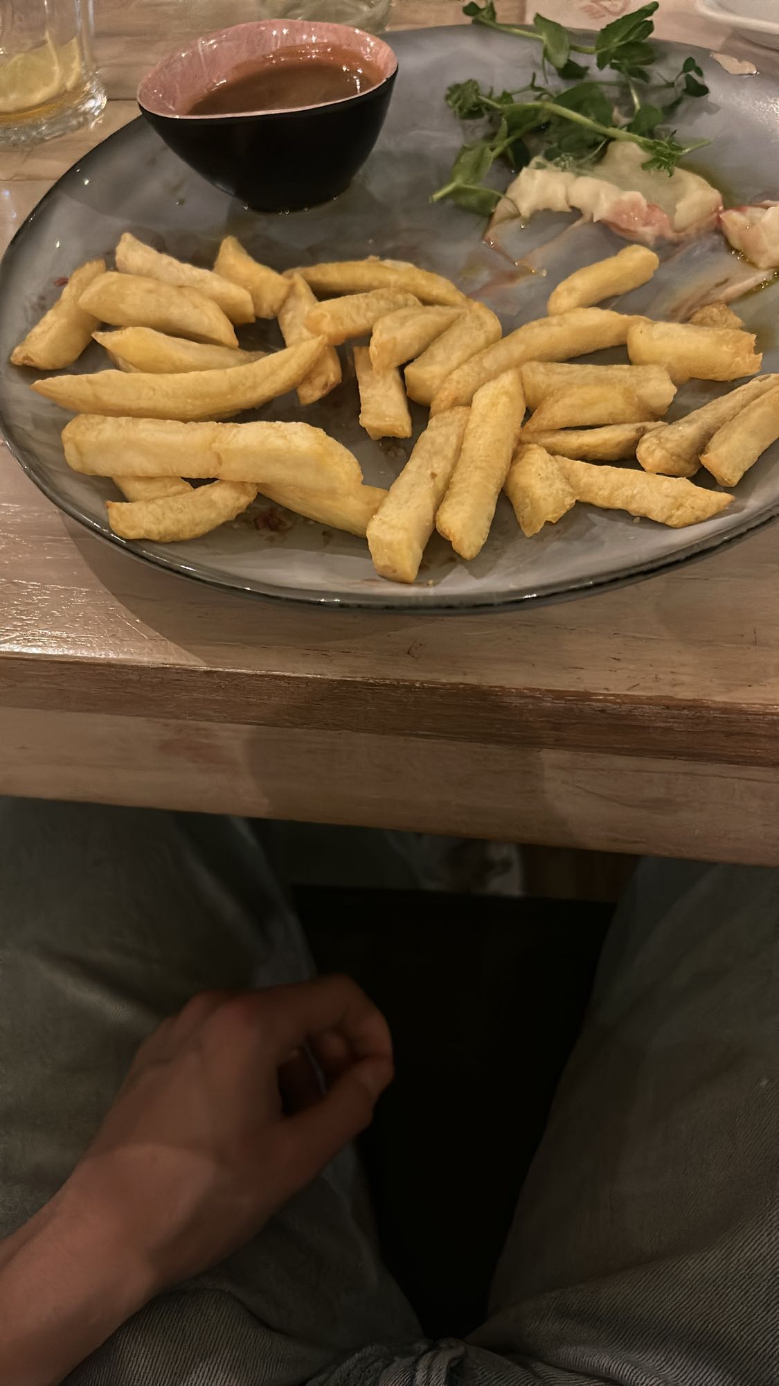 Friet met saus