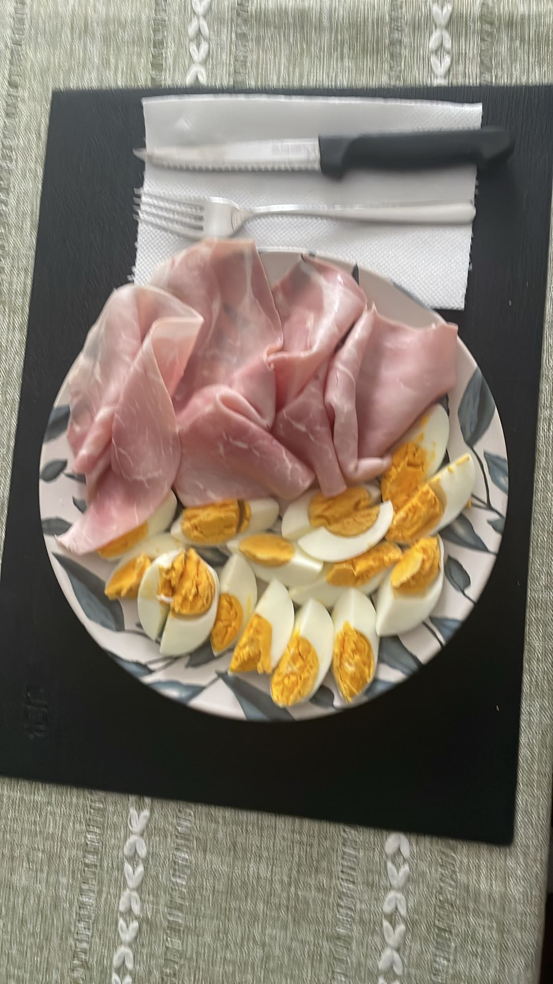 Jambon et œufs durs
