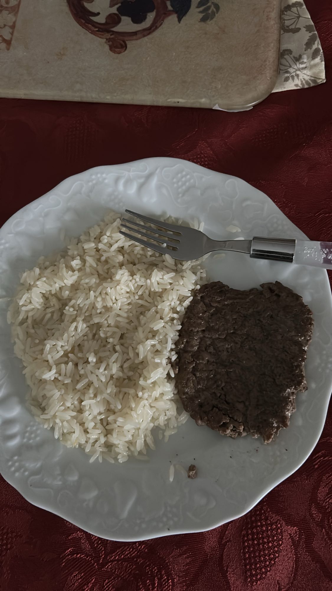 Riz et steak haché