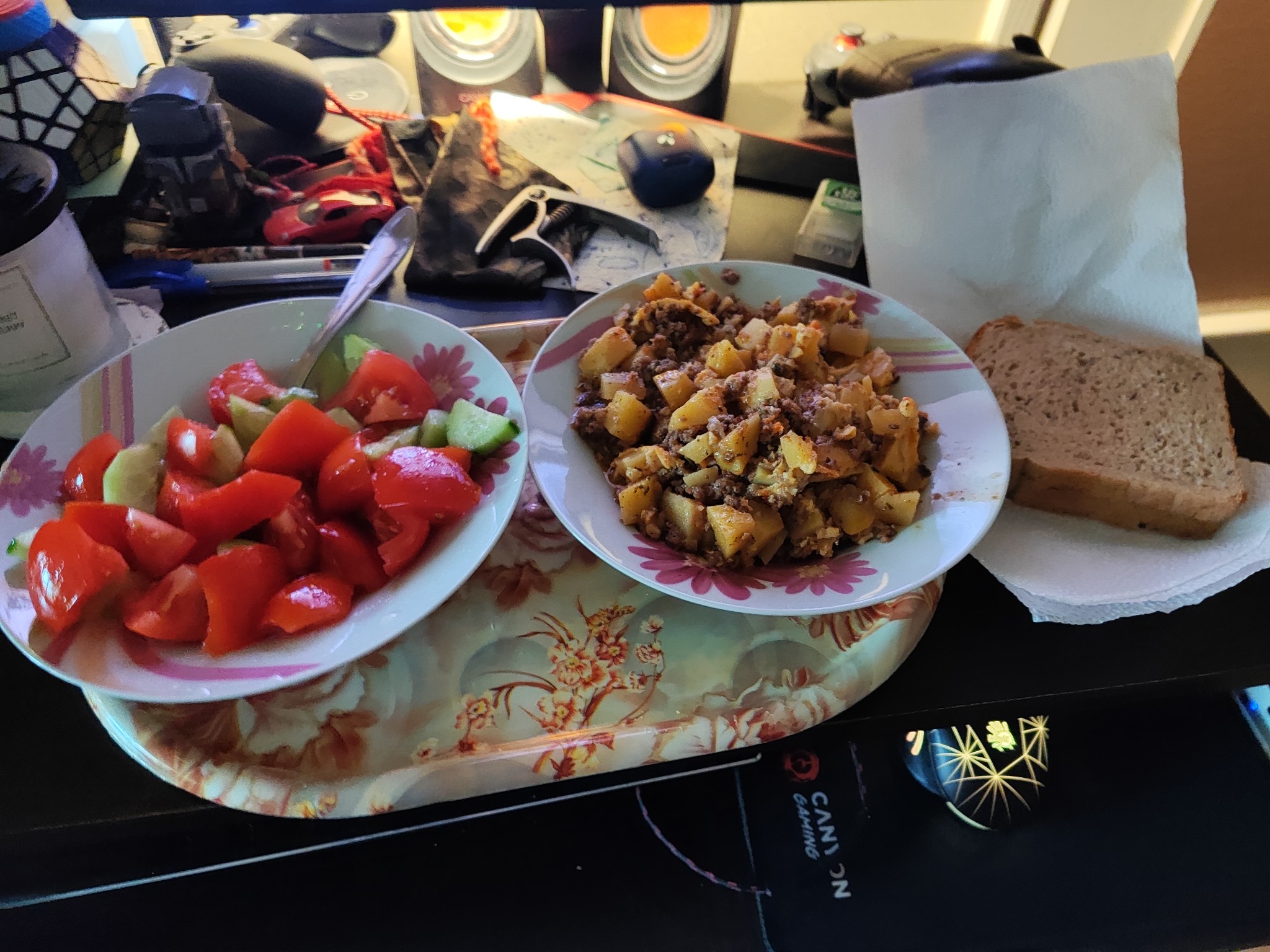Potato hash, salad, bread