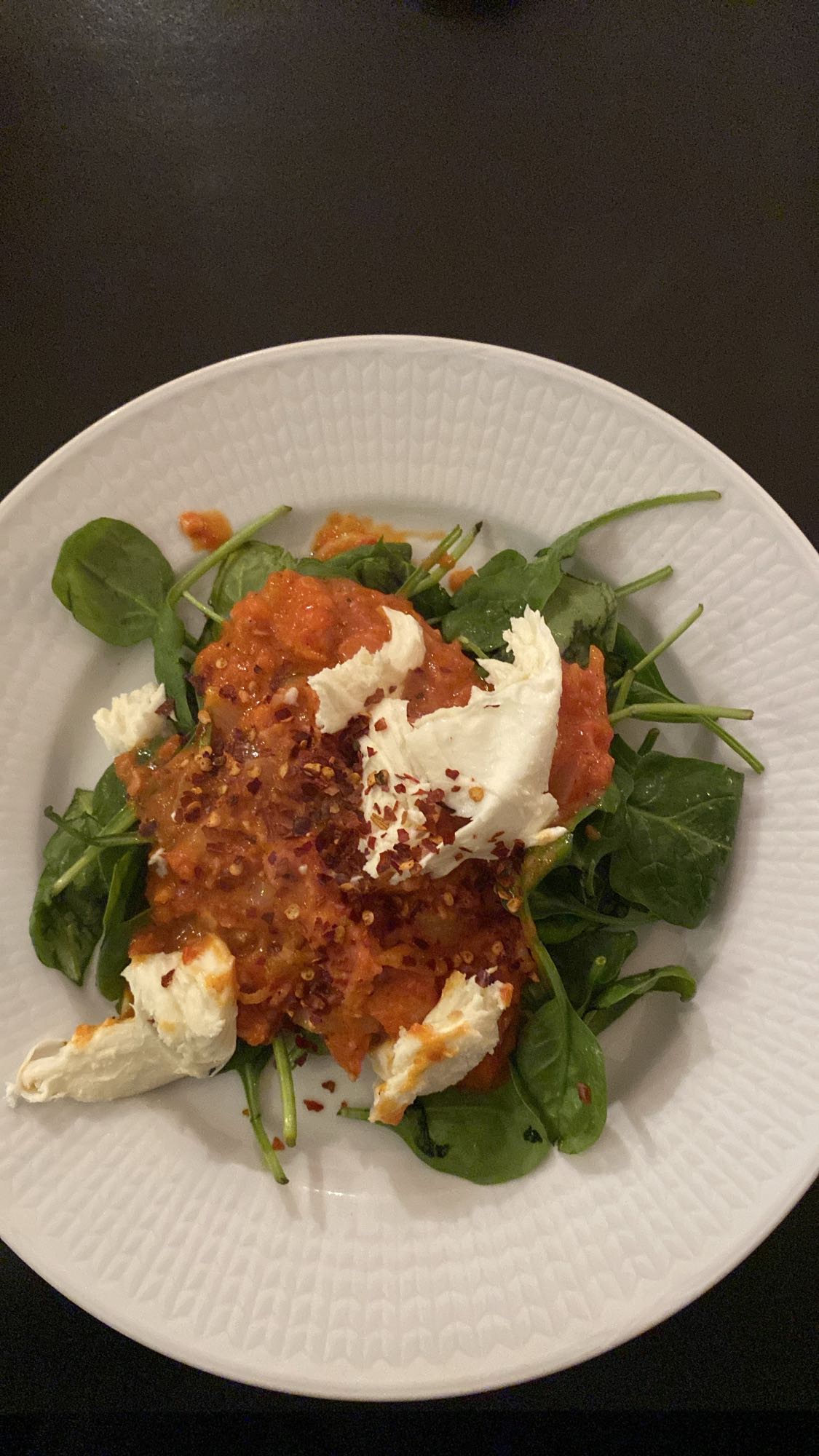 Spenatsallad med burrata