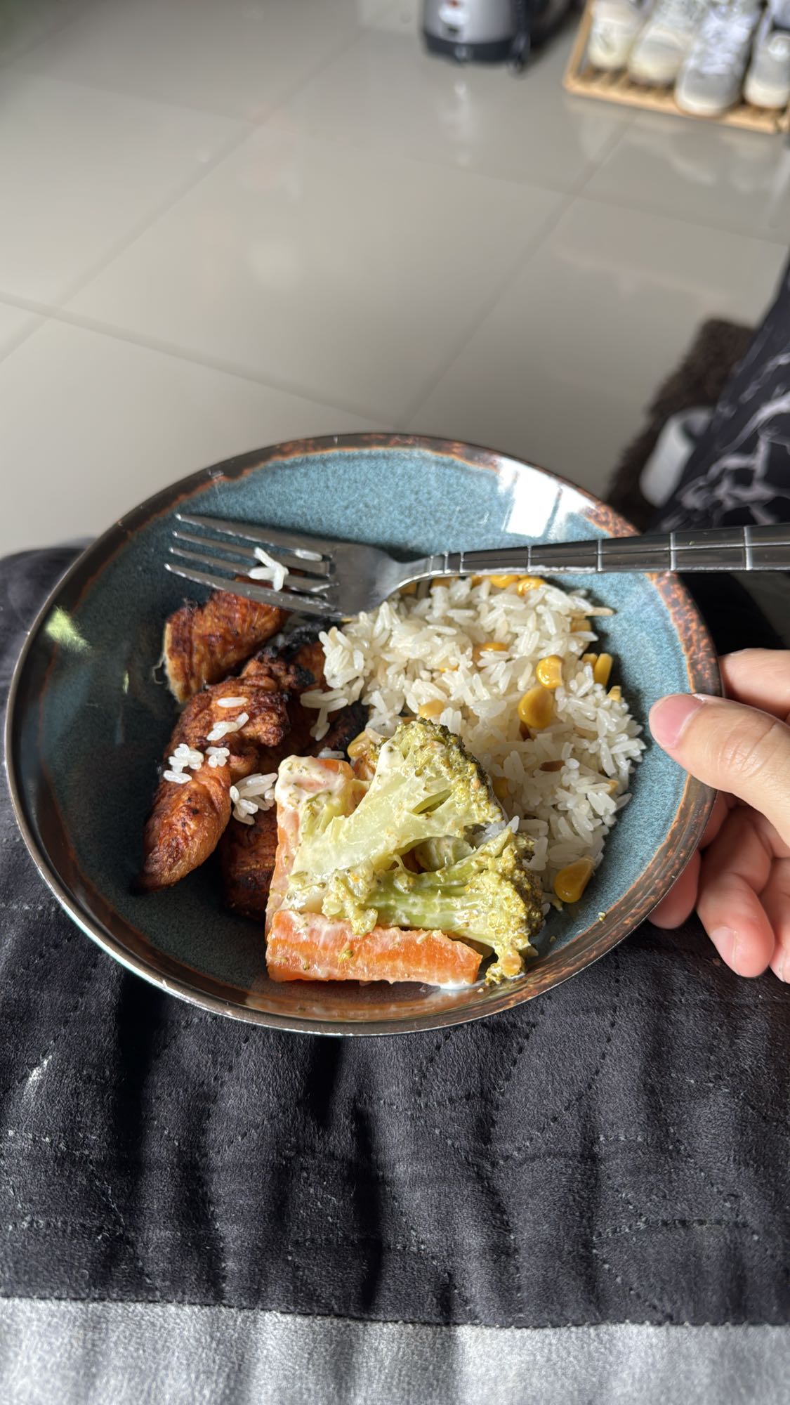 Pollo con arroz y verduras