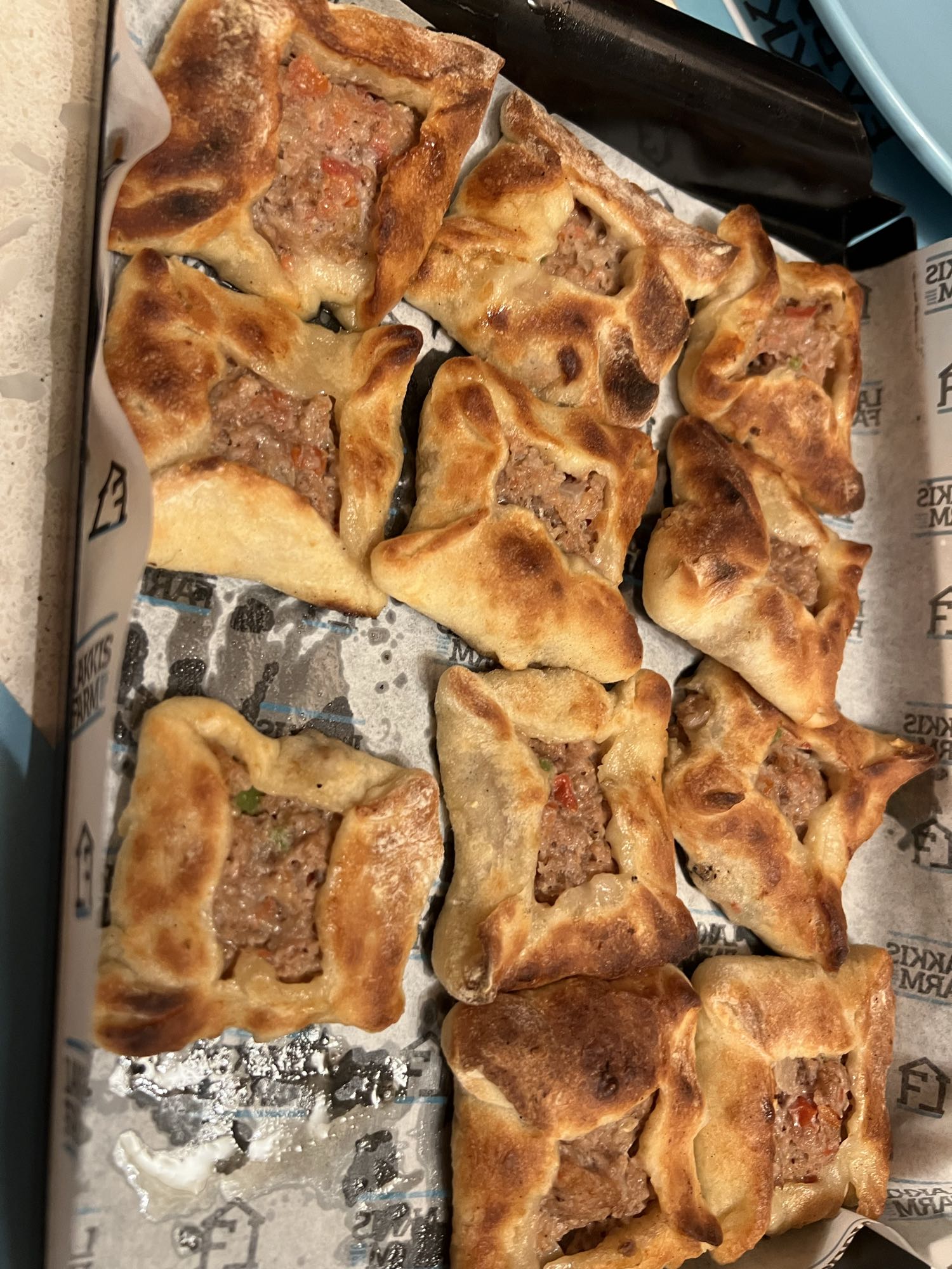 7 pieces of Baalbakieh