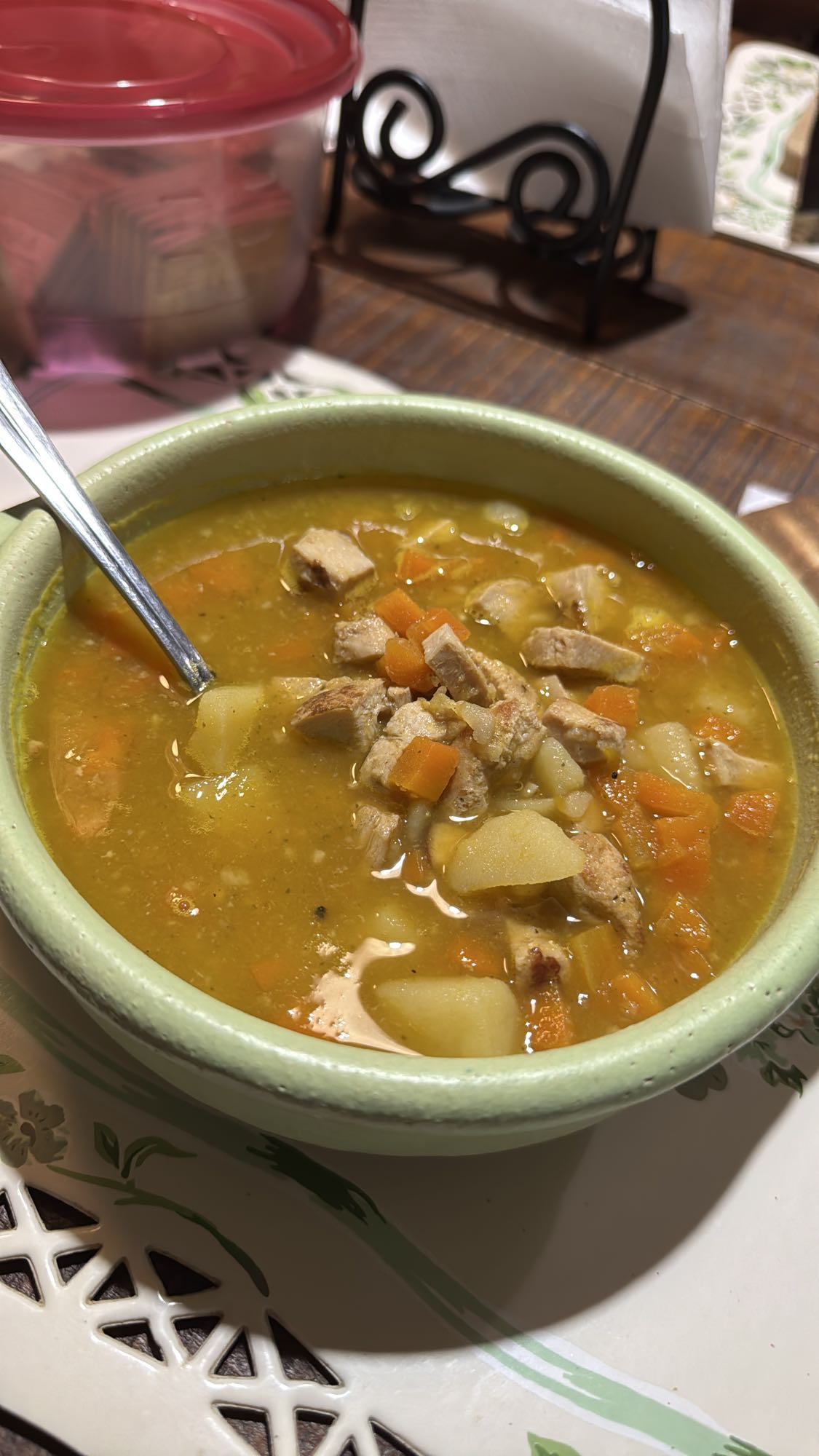 Sopa de pollo y verduras