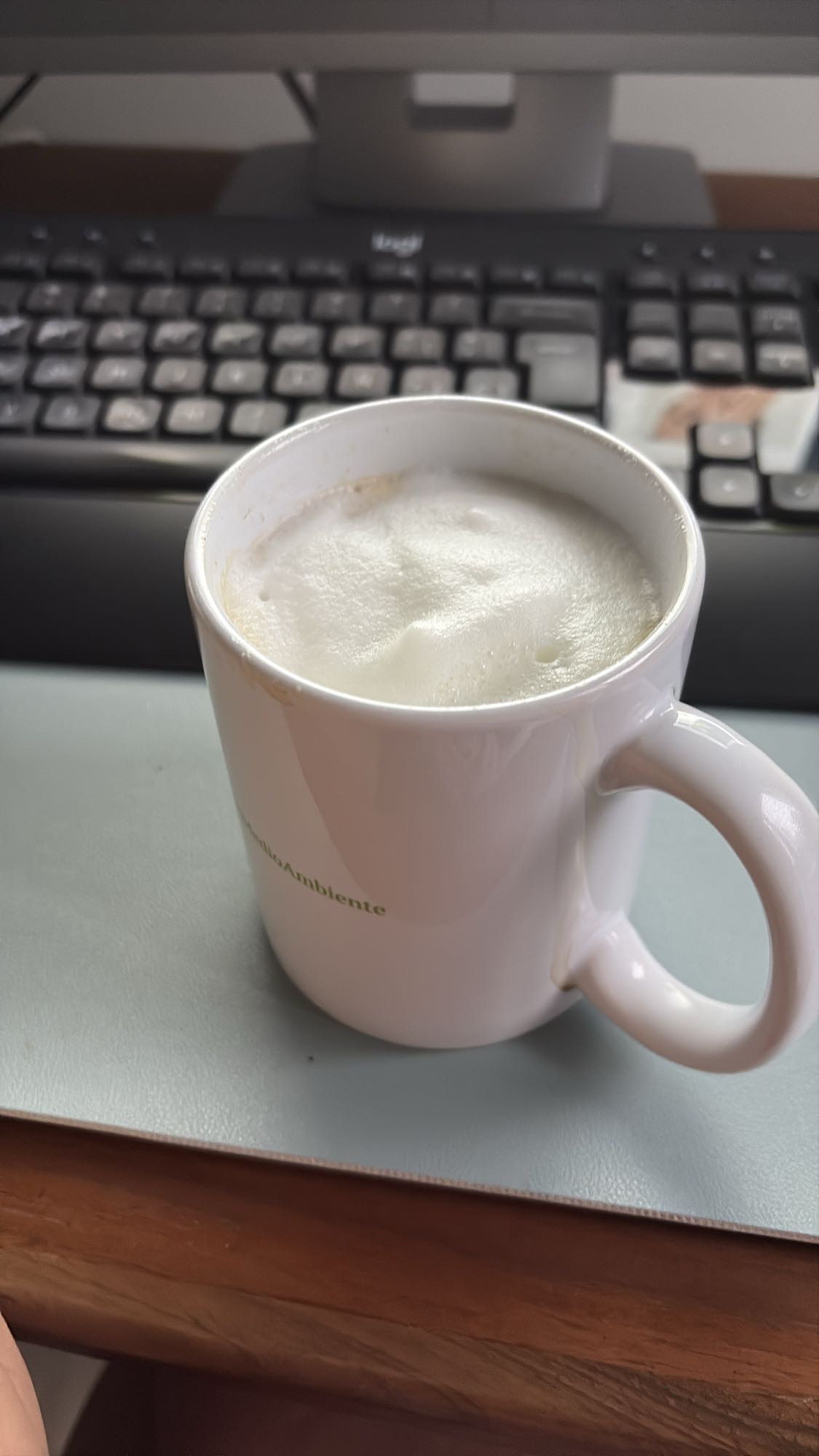 Café con leche espumoso